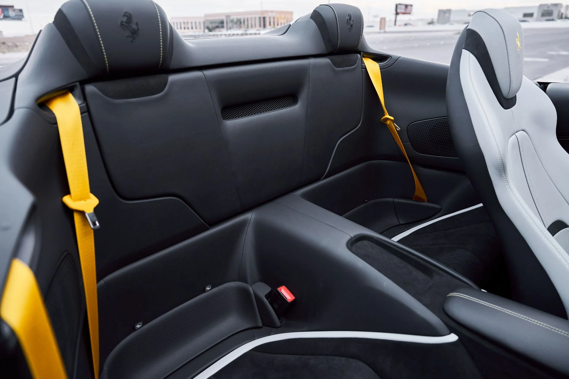 mph046_2591638996_Used_2024_Ferrari_Roma_Base_1769222155_8b47fbb5a2