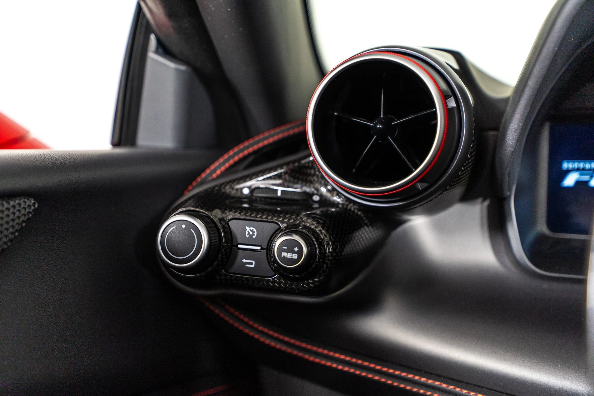 mph046_2594464693_dd21e0bc_eb66_4ee5_95c5_aa72d8d45495_afc06988ed