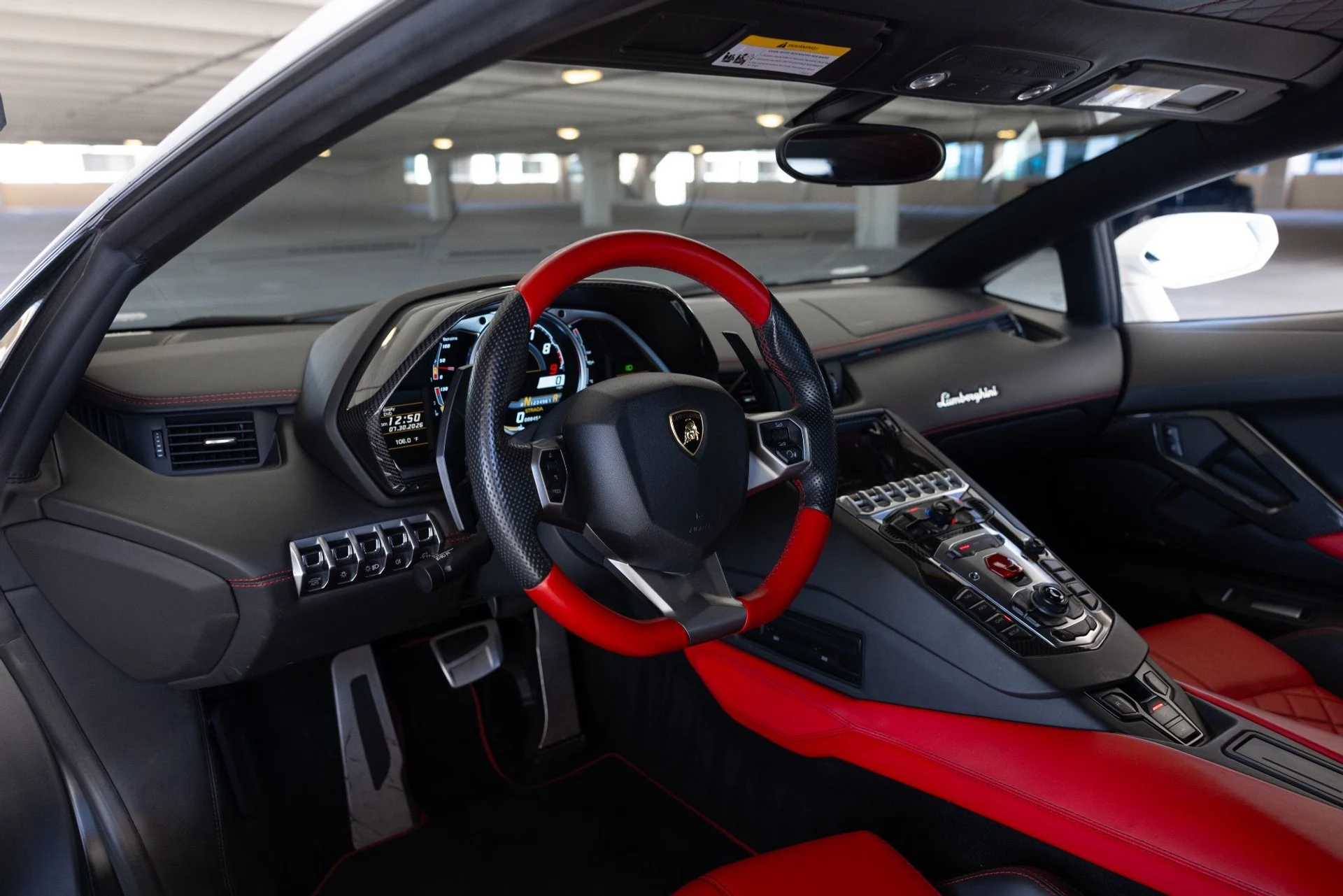 mph046_2609129336_Used_2015_Lamborghini_Aventador_LP_700_4_1785451056_79d4554fa1