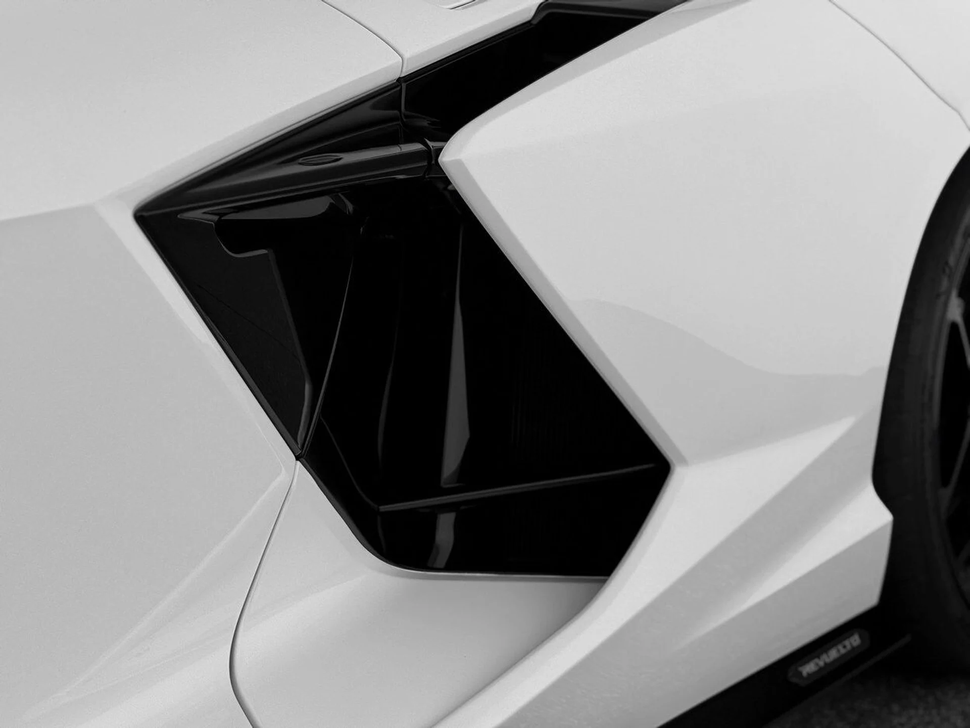 mph046_261485092_79d141b976c67cb5ad57d795cadafe9cx_9e4581abd2