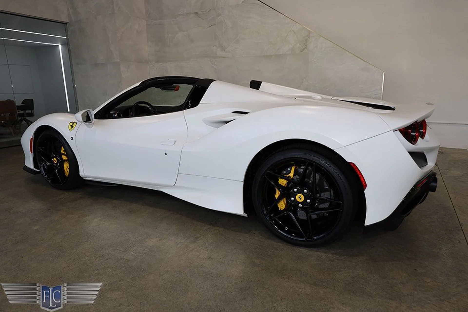 mph046_2652311485_used_2023_ferrari_f8_spider_convertible_9689_22910555_47_1024_be286f02c6