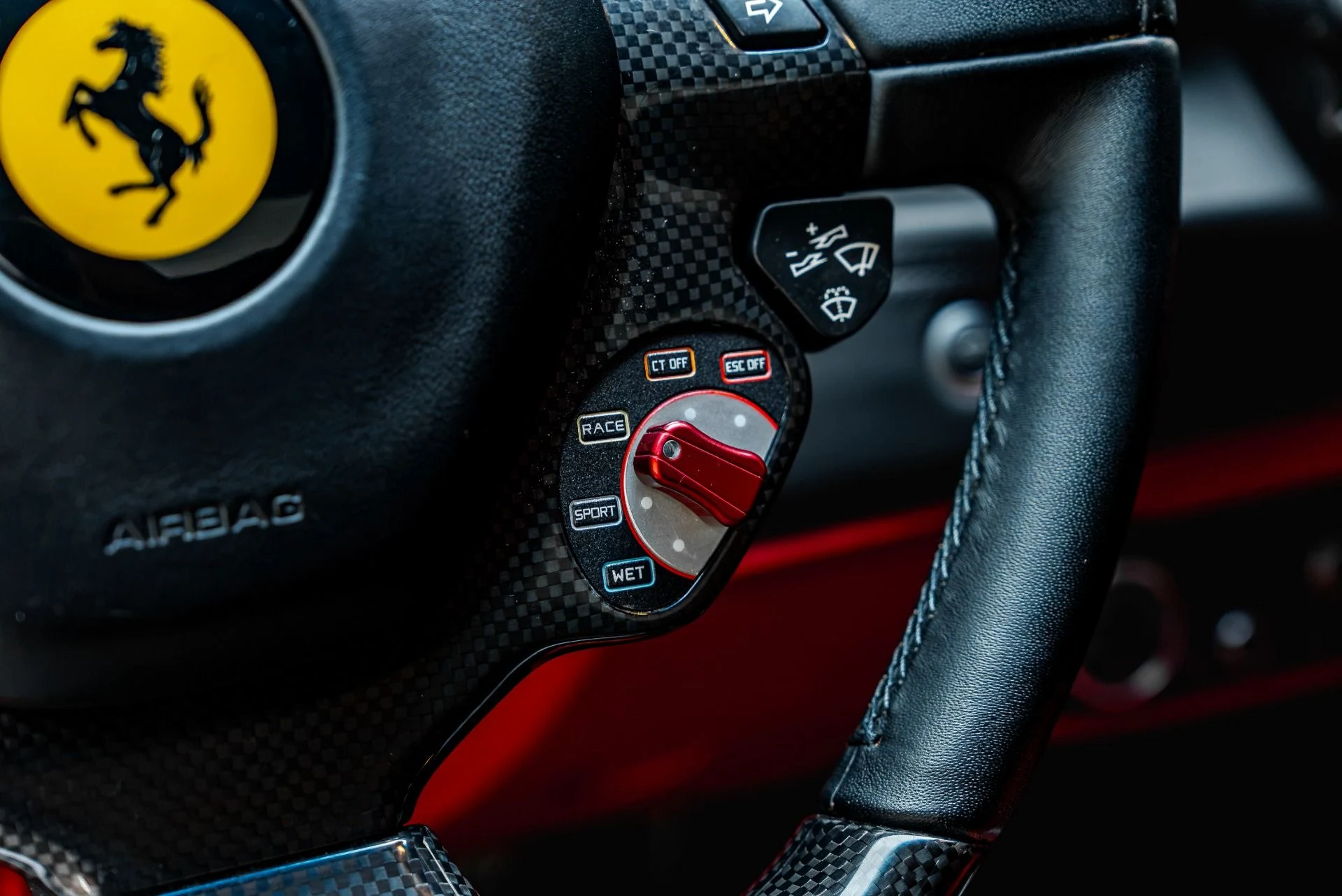 mph046_2653267717_Used_2017_Ferrari_488_Spider_1784937353_9f7e650920