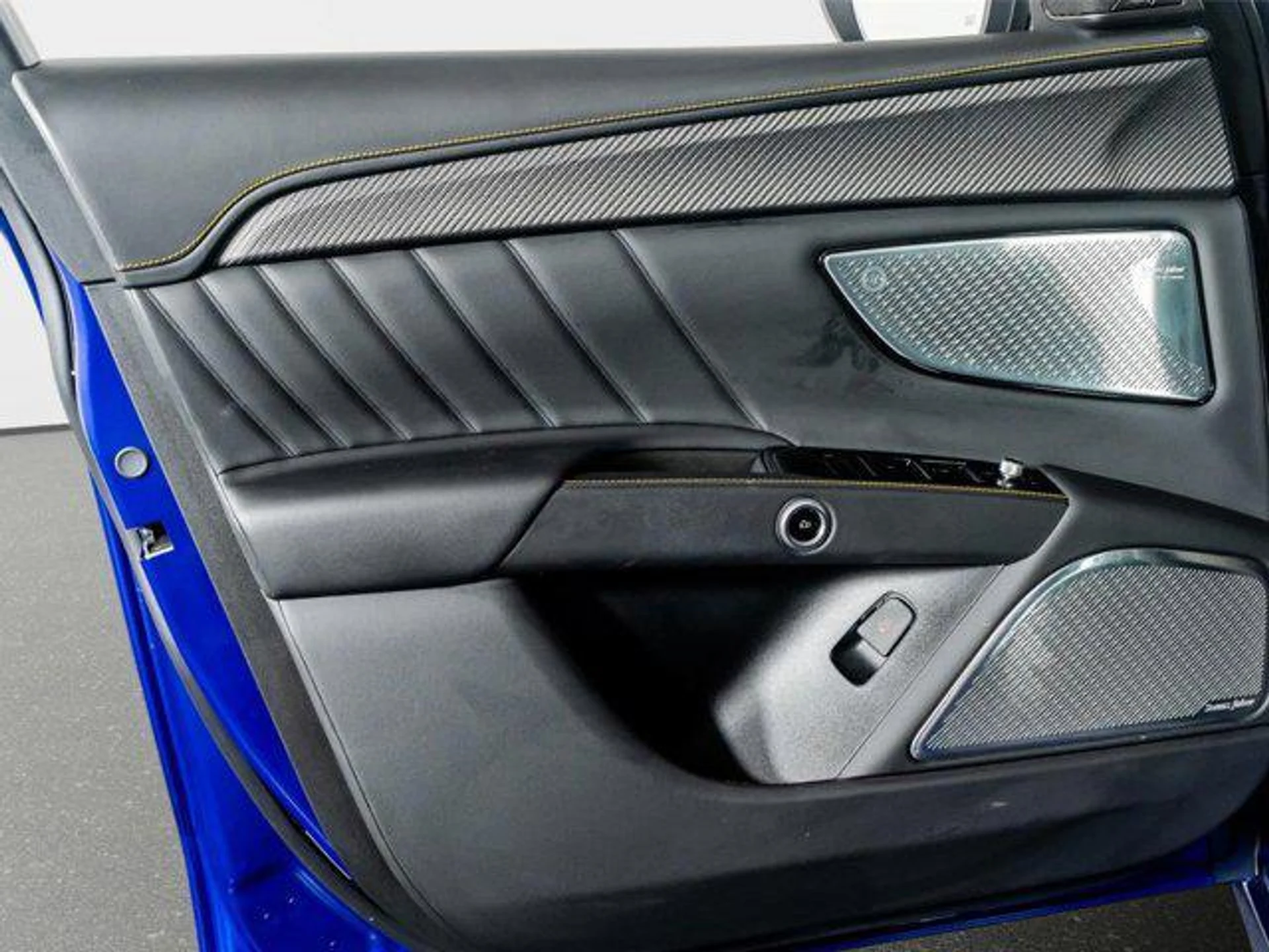 mph046_2654451887_65fb_J_Zxkf_Vyk_Q7_Td4_C_Cmr_U63l_Jg_319cc10b5f