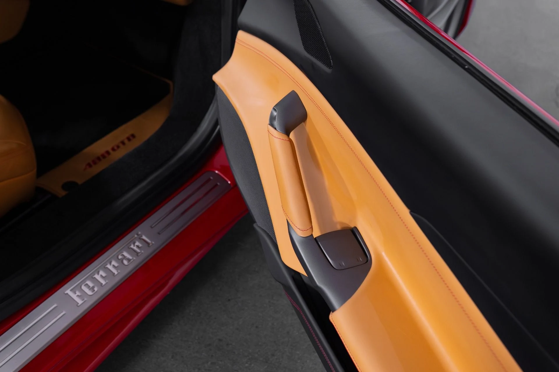 mph046_2656755383_Used_2017_Ferrari_488_GTB_1781727340_d9a7925250