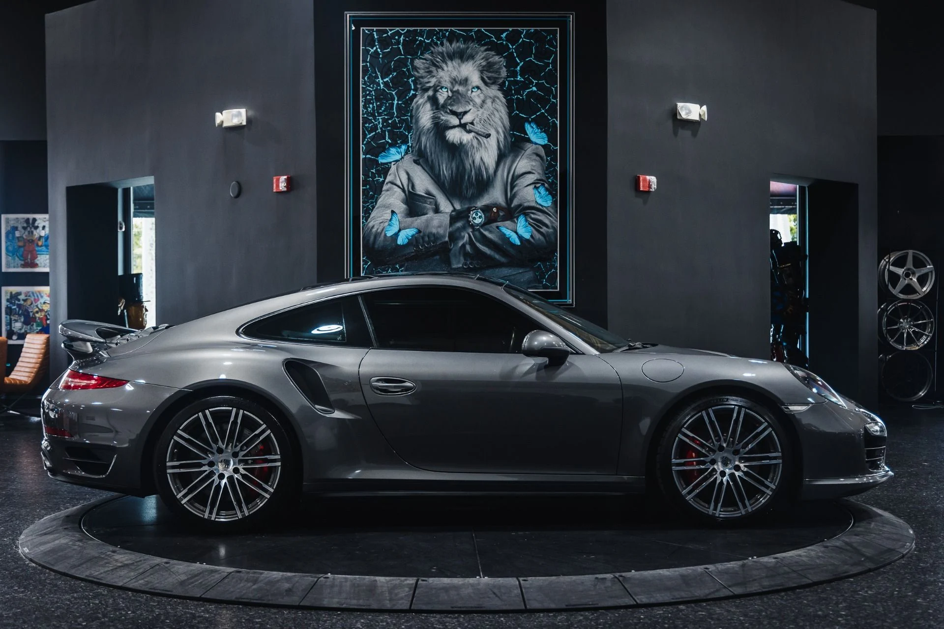 mph046_2658245545_Used_2014_Porsche_911_Turbo_1775101066_b86ea49e1d