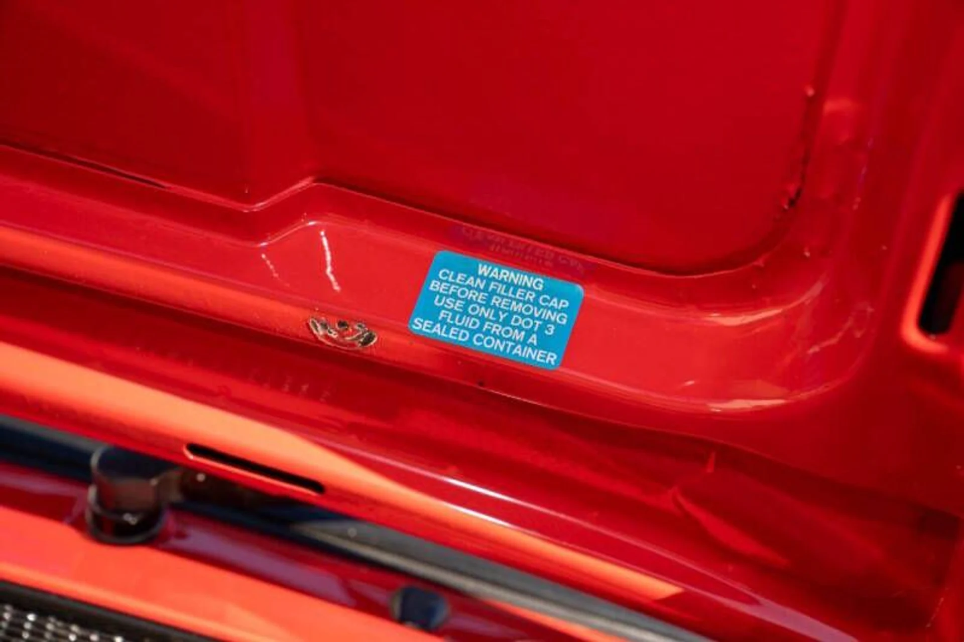 mph046_2661378728_1985_porsche_911_carrera_2dr_coupe_6578a70bf9