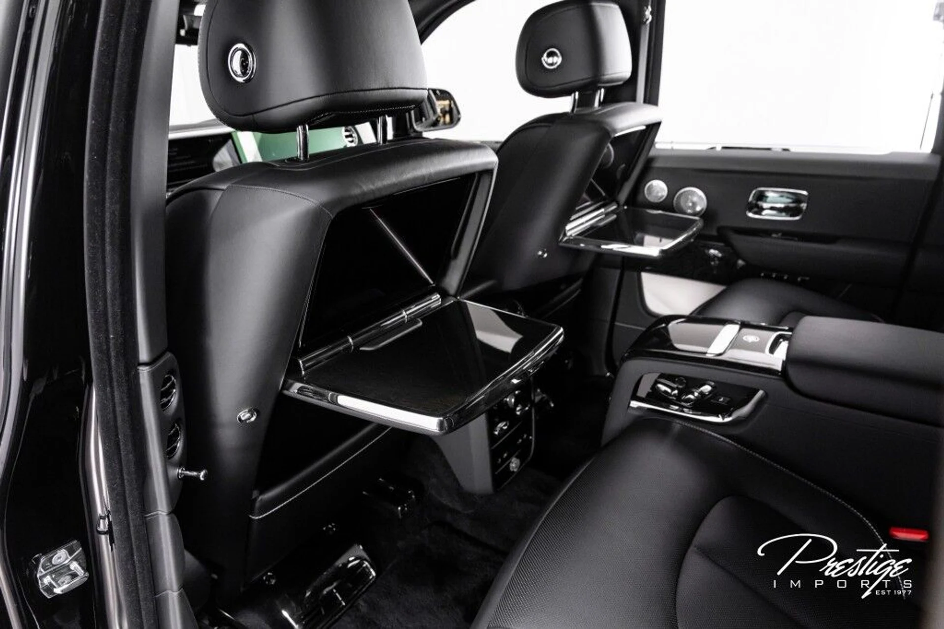 mph046_2674972405_90870b95856352edeb801784f646567b_ae7c186d11