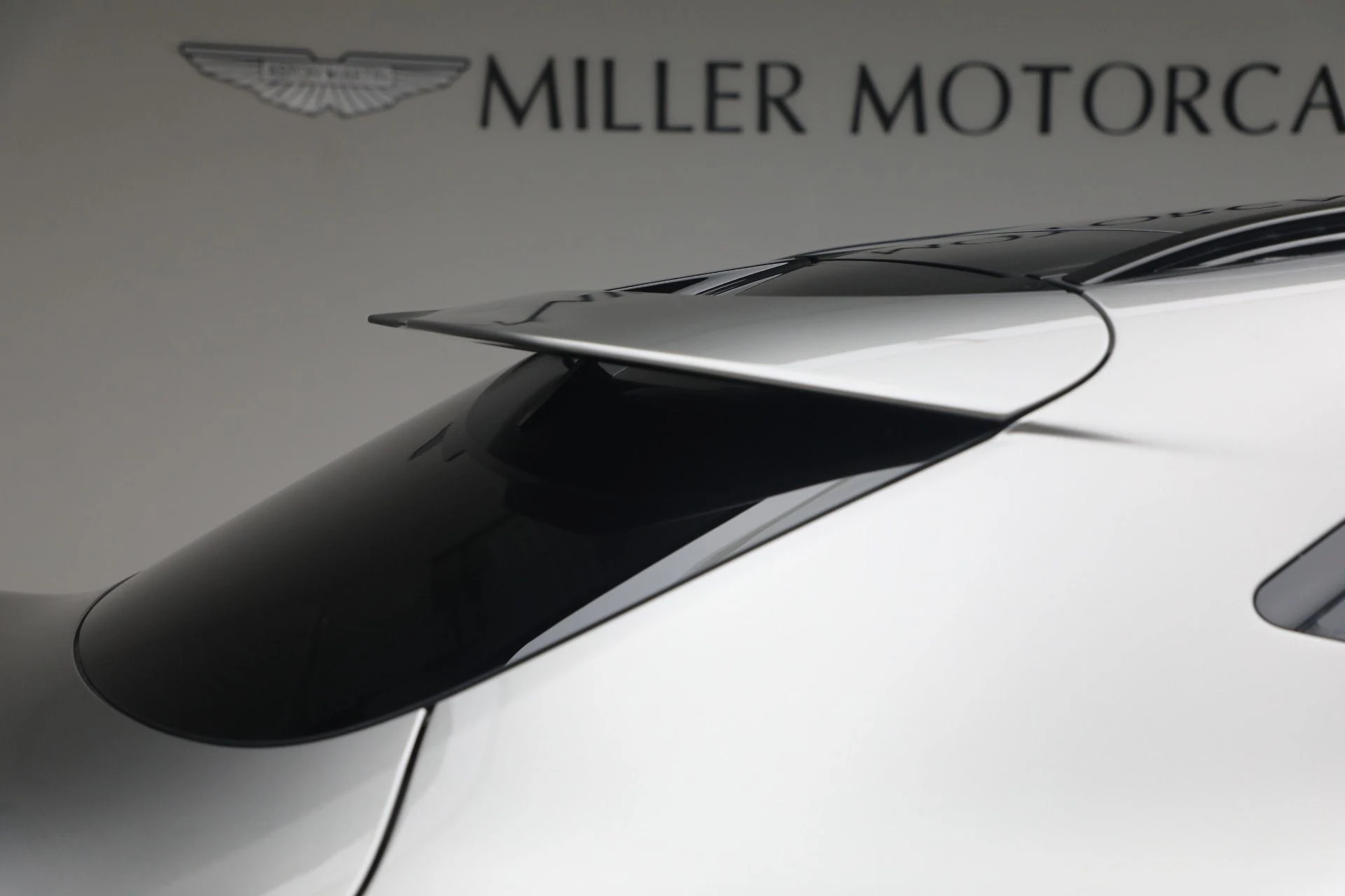 mph046_2677289096_New_2026_Aston_Martin_DBX_S_1765053352_16dfc1ee4f