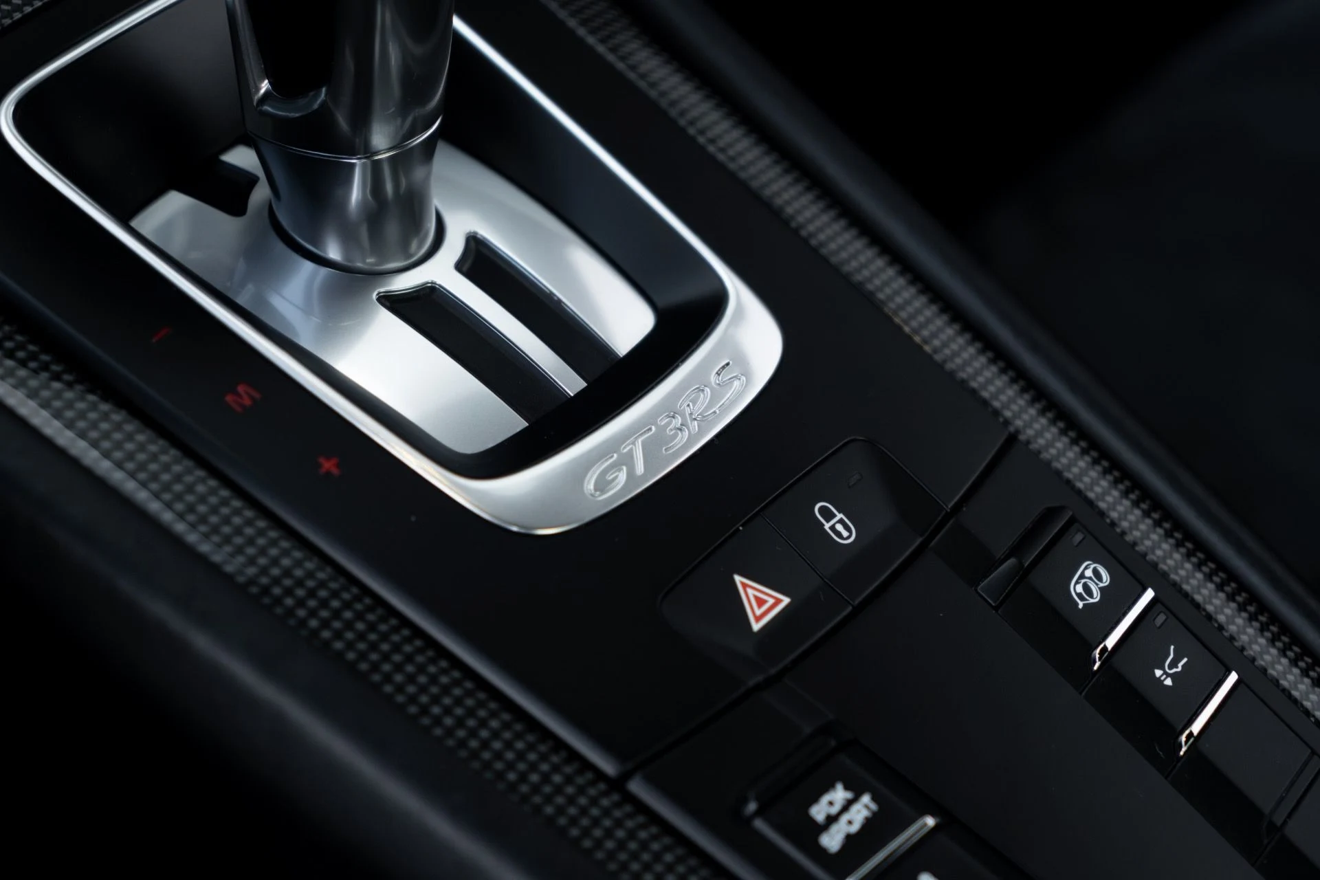 mph046_2677889645_Used_2016_Porsche_911_GT_3_RS_1761756649_ec8ec2689c