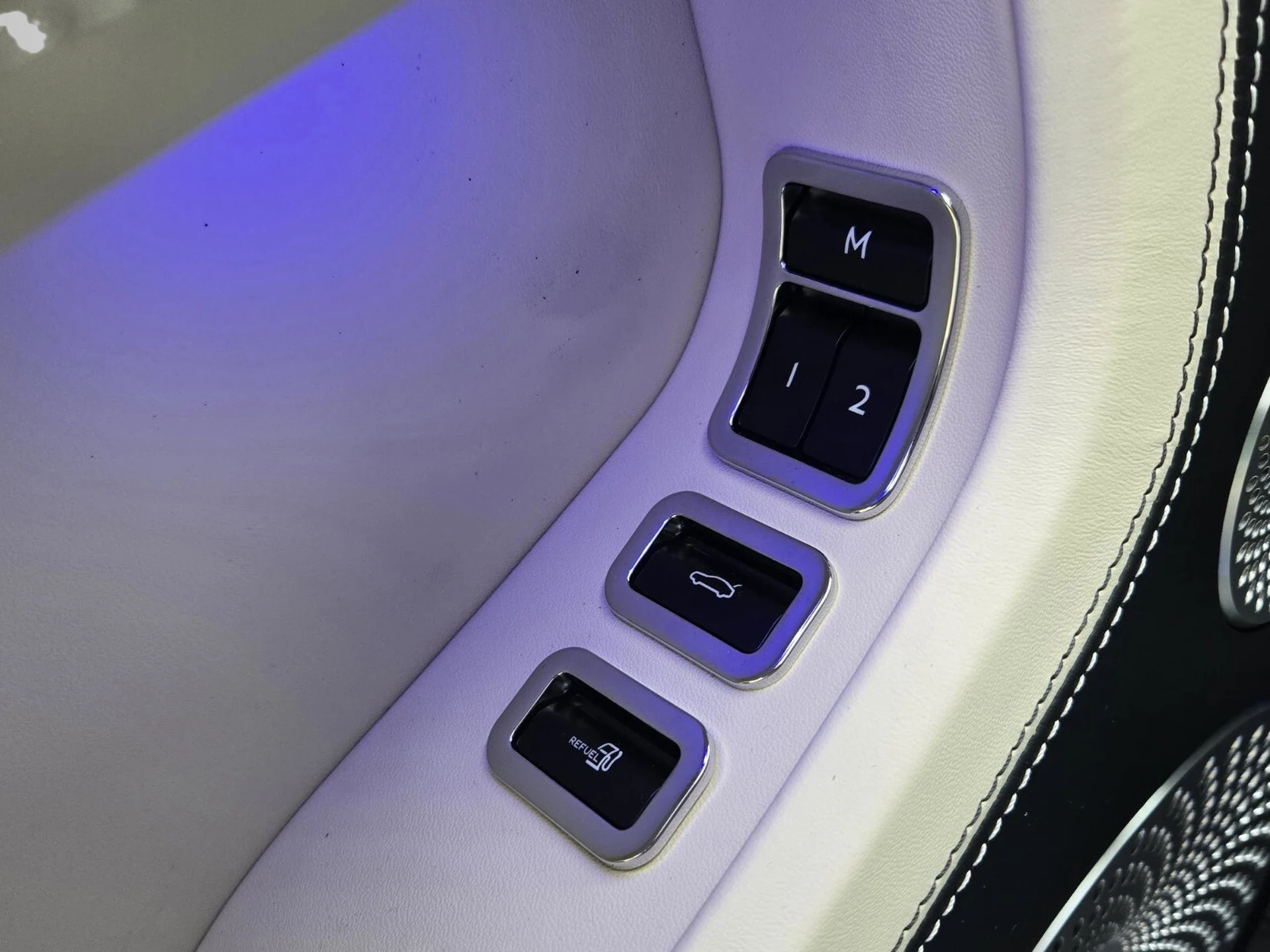 mph046_2707507311_93987c7b48fba6323fed176f64c7897ex_db25f28fcc