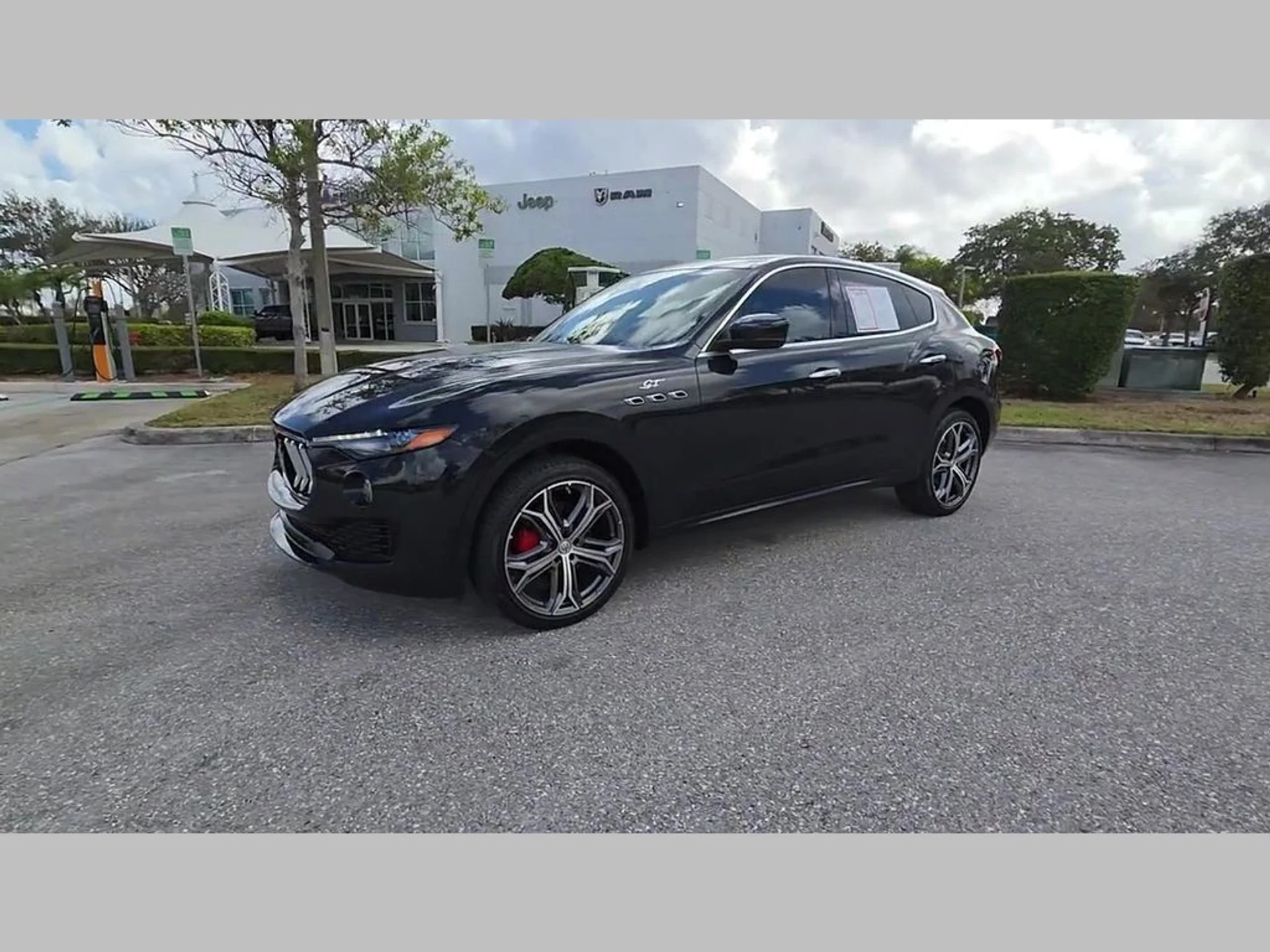 mph046_2711974081_7a8d605cb8040871f05ef82cf184e475_7875560d8a