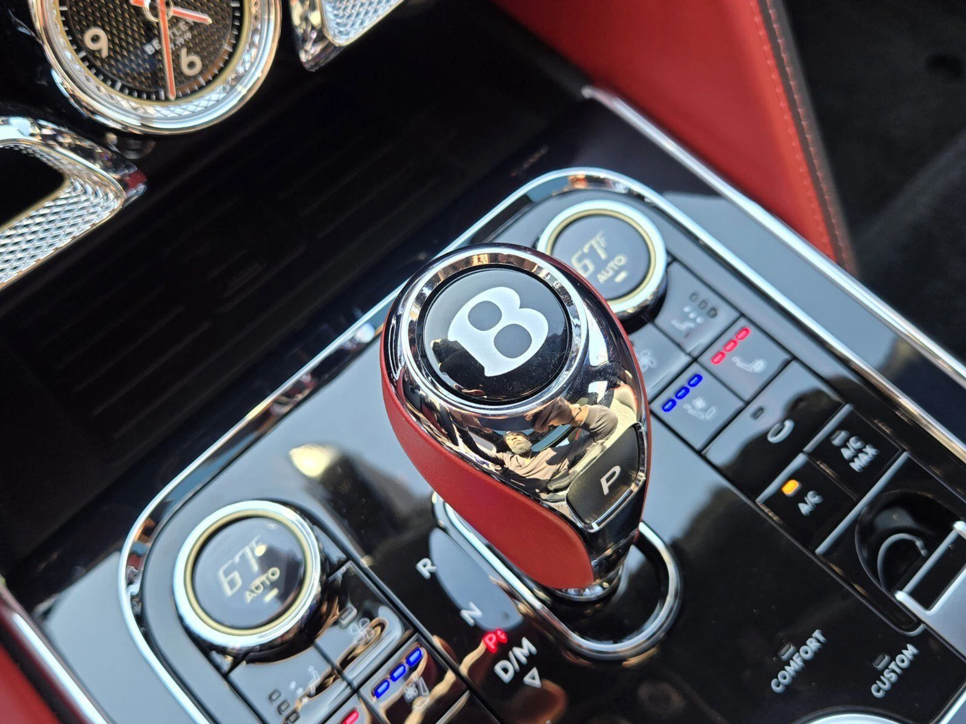 mph046_2712504735_3caa54f3112e079708f25212e3cae188x_59b4b48187