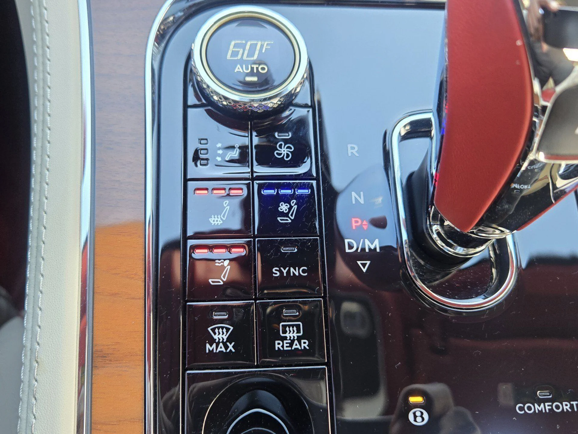 mph046_2723206003_8cefaa8b07bd950038882b787b80c3f2x_fbddca597a