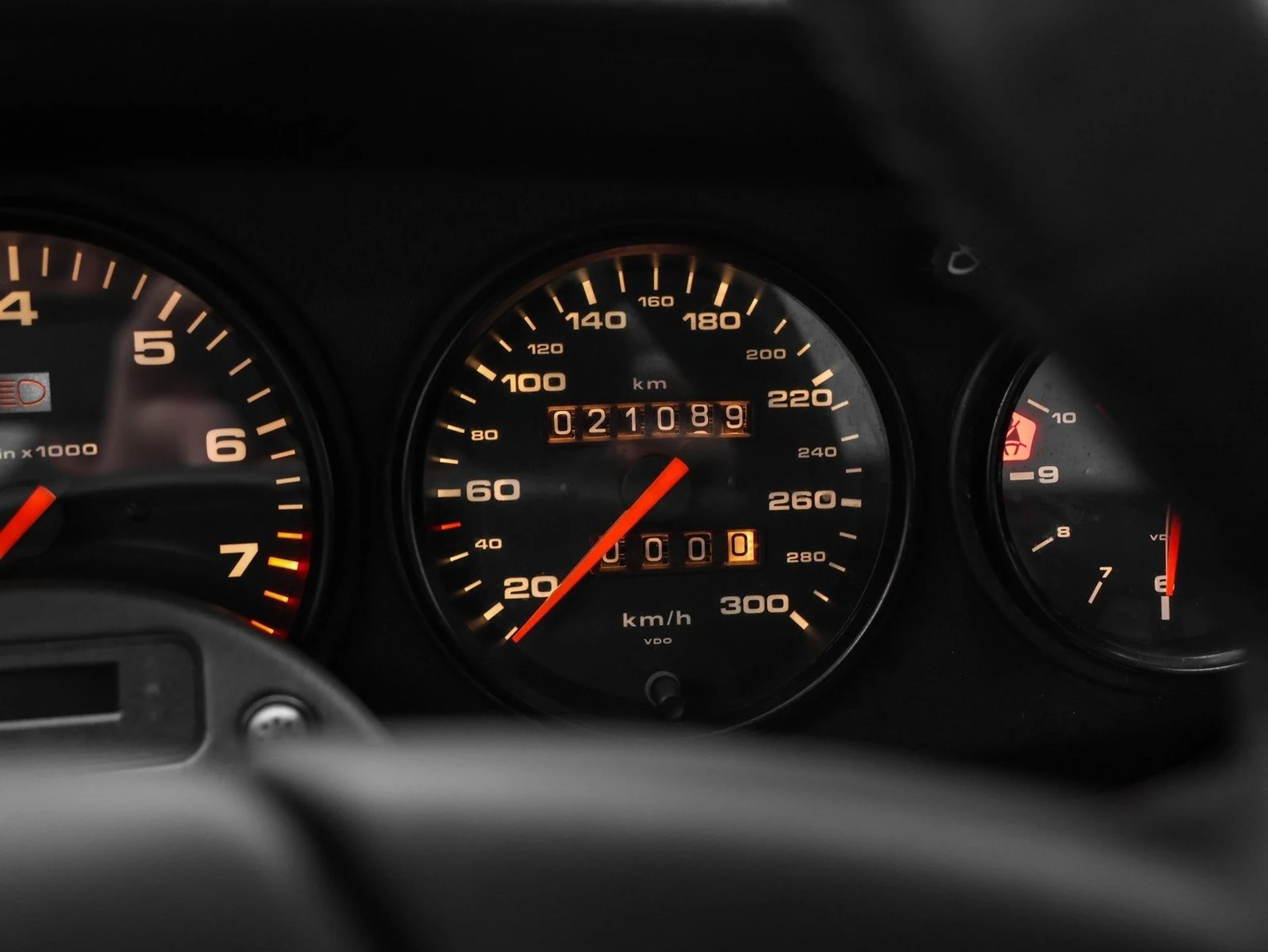 mph046_2746714179_47_128345140e