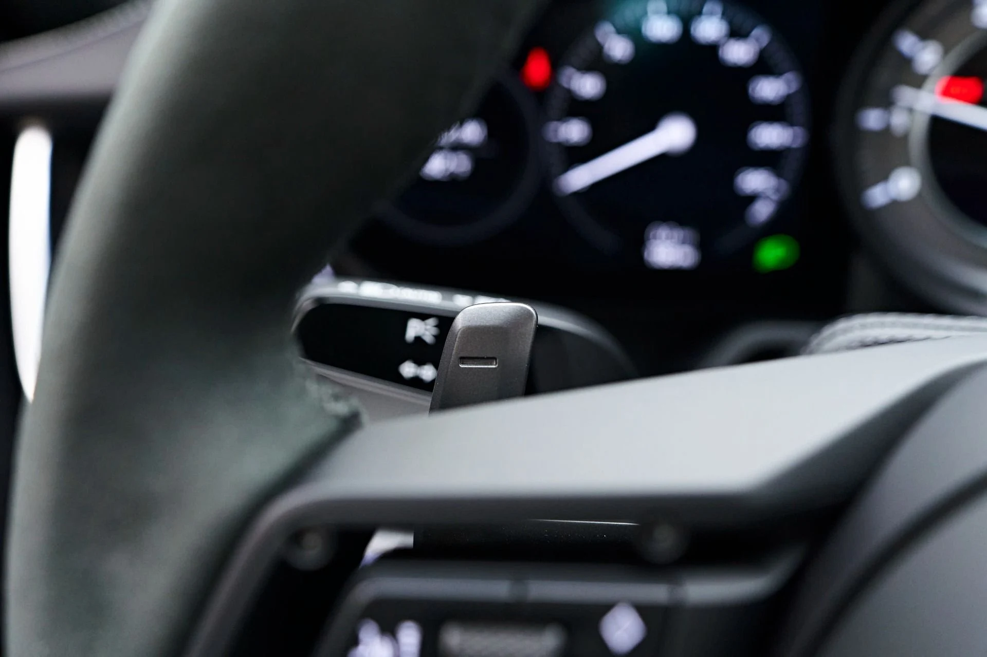 mph046_2752942248_Used_2024_Porsche_911_Turbo_S_1723857576_18ee24e84d