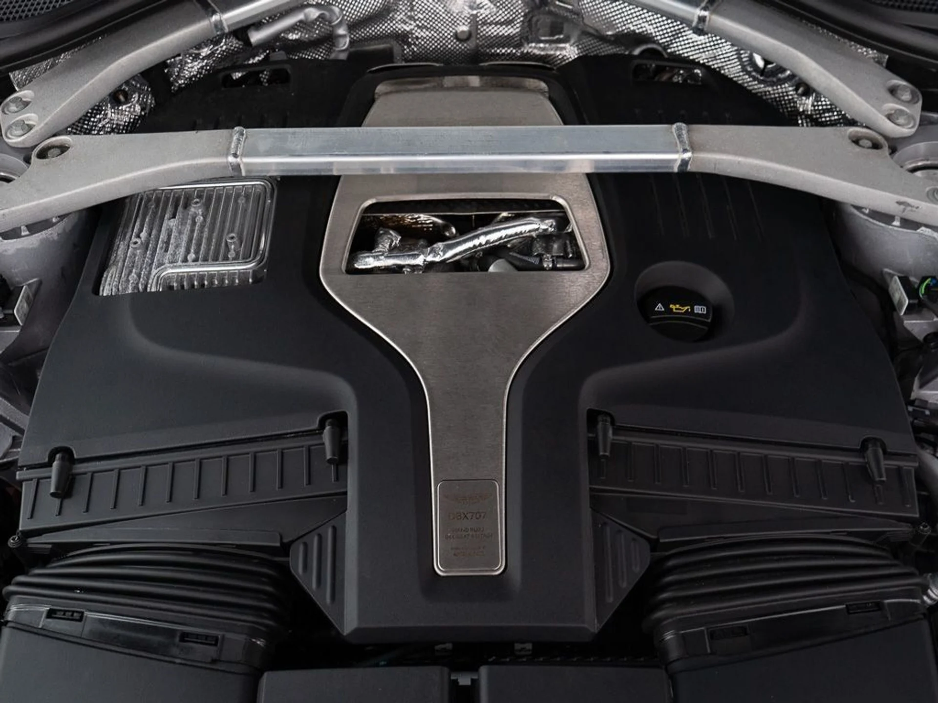 mph046_2755042479_fabd84948ec758a83e13d08eabc11028_7fe10859ea