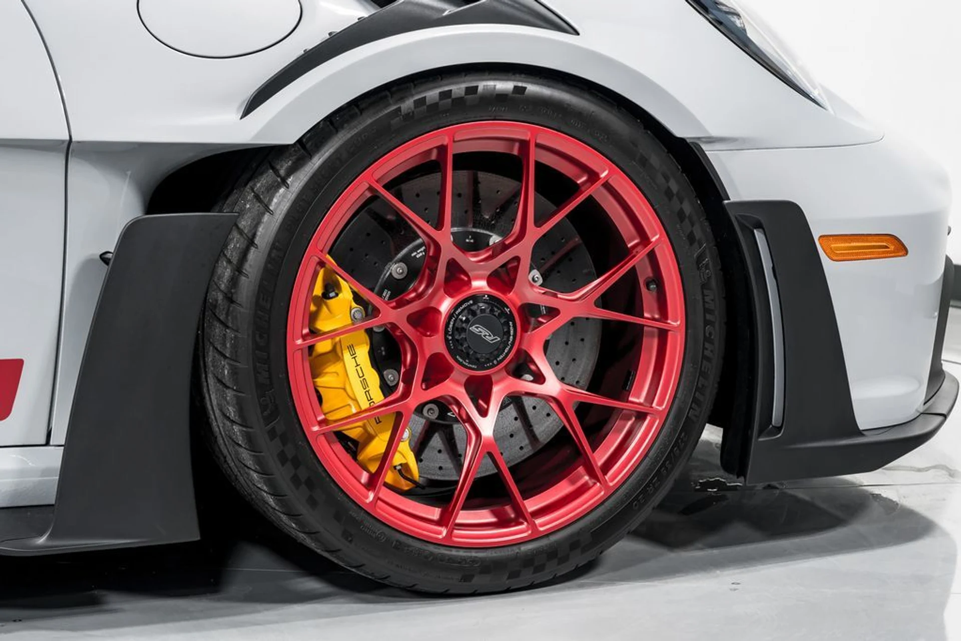 mph046_2756596723_fffbdc62954e0cfb0c2ce4e6a4daa757x_51c44857bb