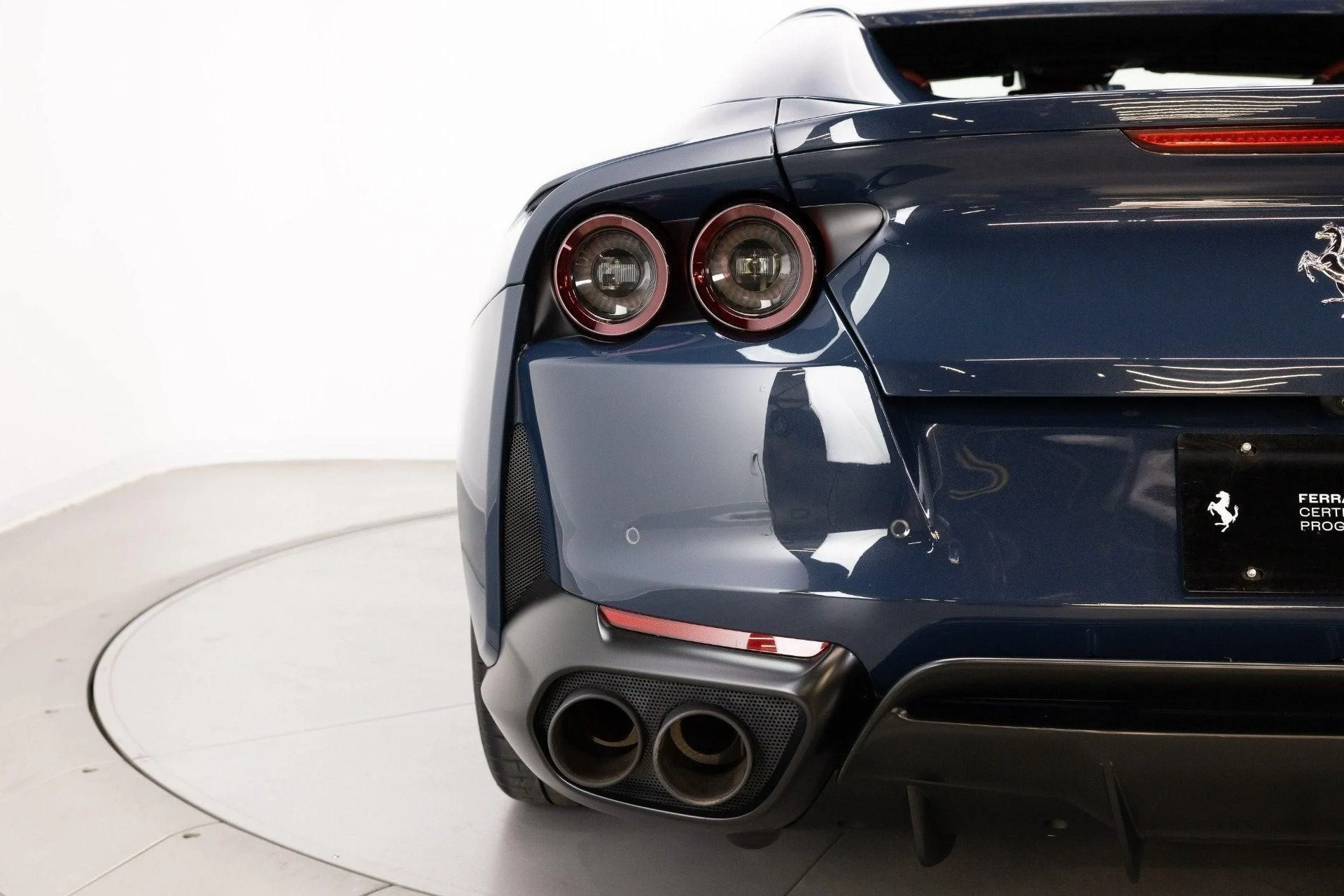 mph046_2760740103_Used_2021_Ferrari_812_GTS_1783777406_d5b1a4f1b3