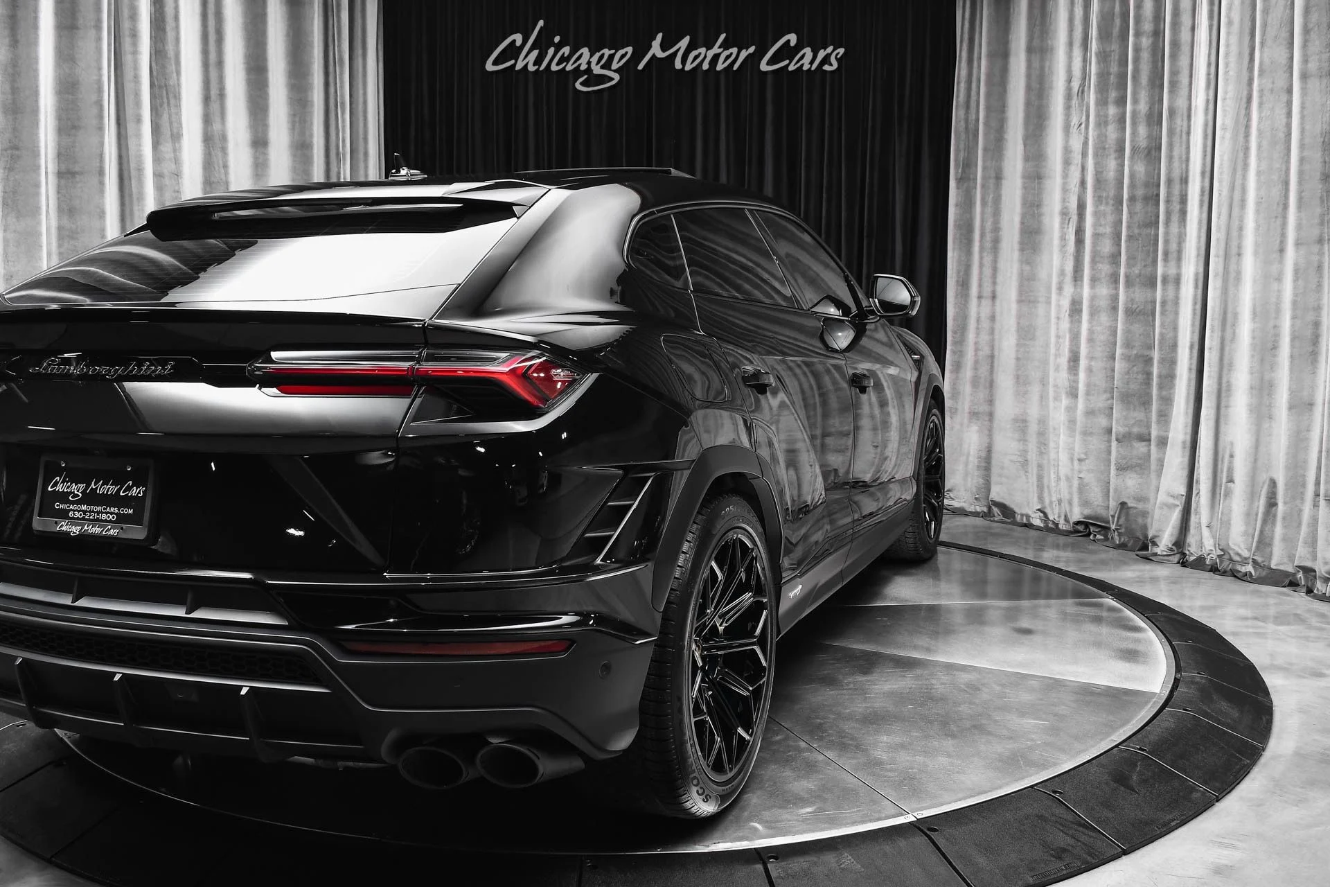 mph046_2763068535_13420_p47_l_e5bf35ca78