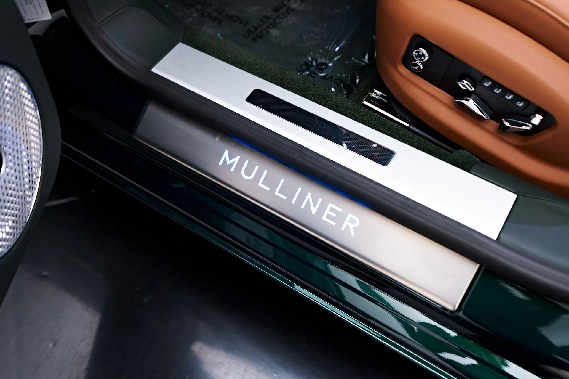 mph046_2764965184_Used_2024_Bentley_Flying_Spur_Mulliner_W12_1756173526_2d707a95f8