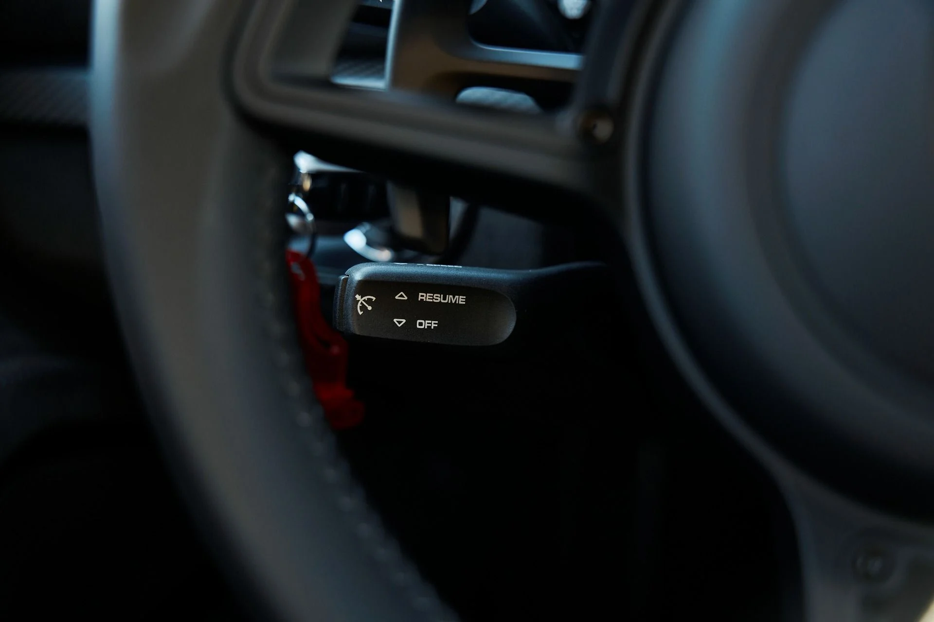 mph046_278997830_Used_2025_Porsche_718_Cayman_GT_4_RS_1766025545_9db582e497