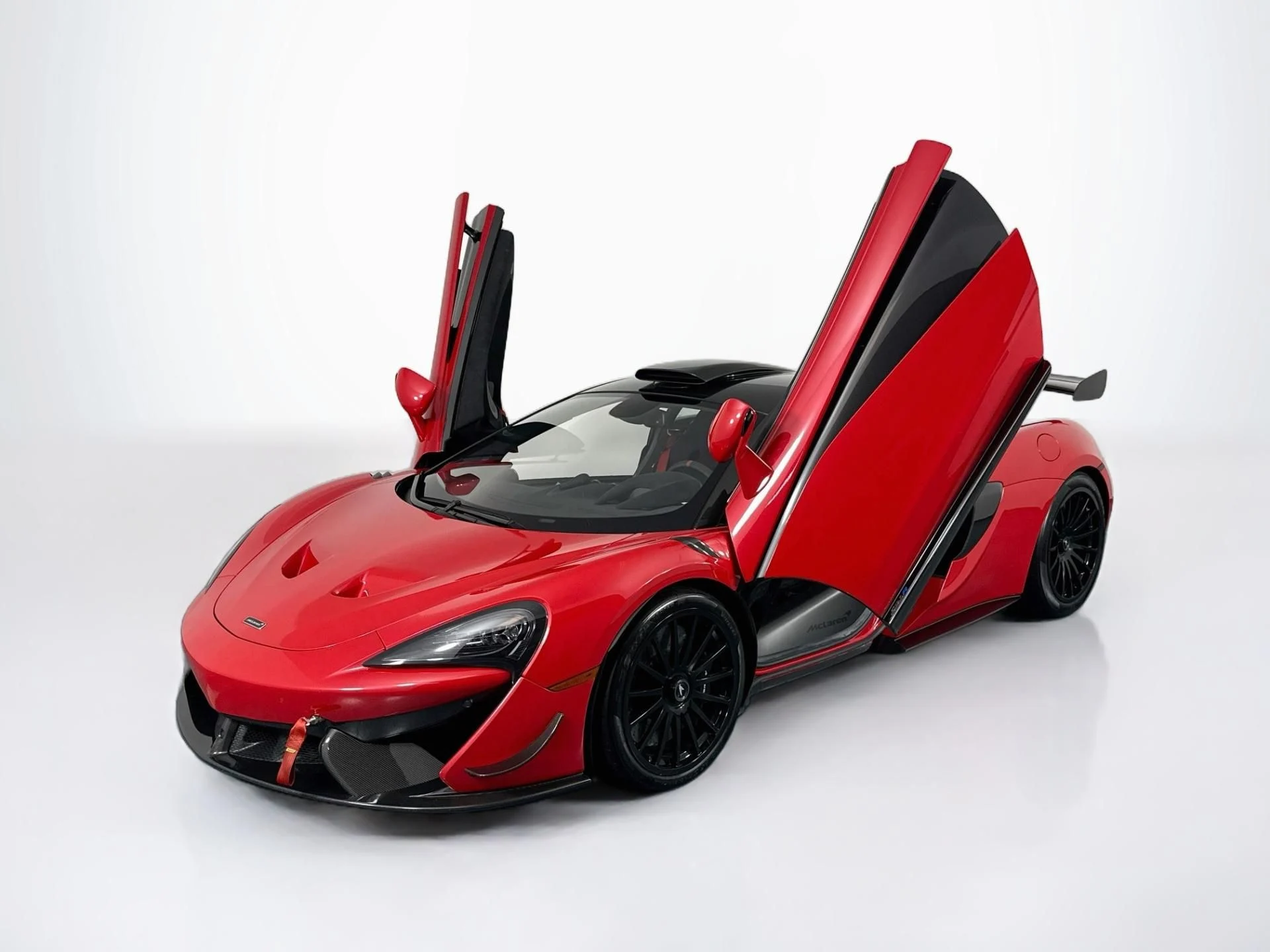 mph046_2790620304_Used_2020_Mc_Laren_620_R_1787114653_26fe47ae0a