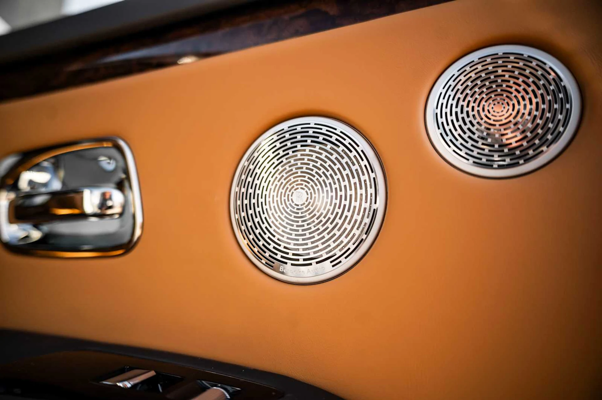 mph046_2796261465_77ec174a4ae55fff3e81ef8292409237x_77227872bf