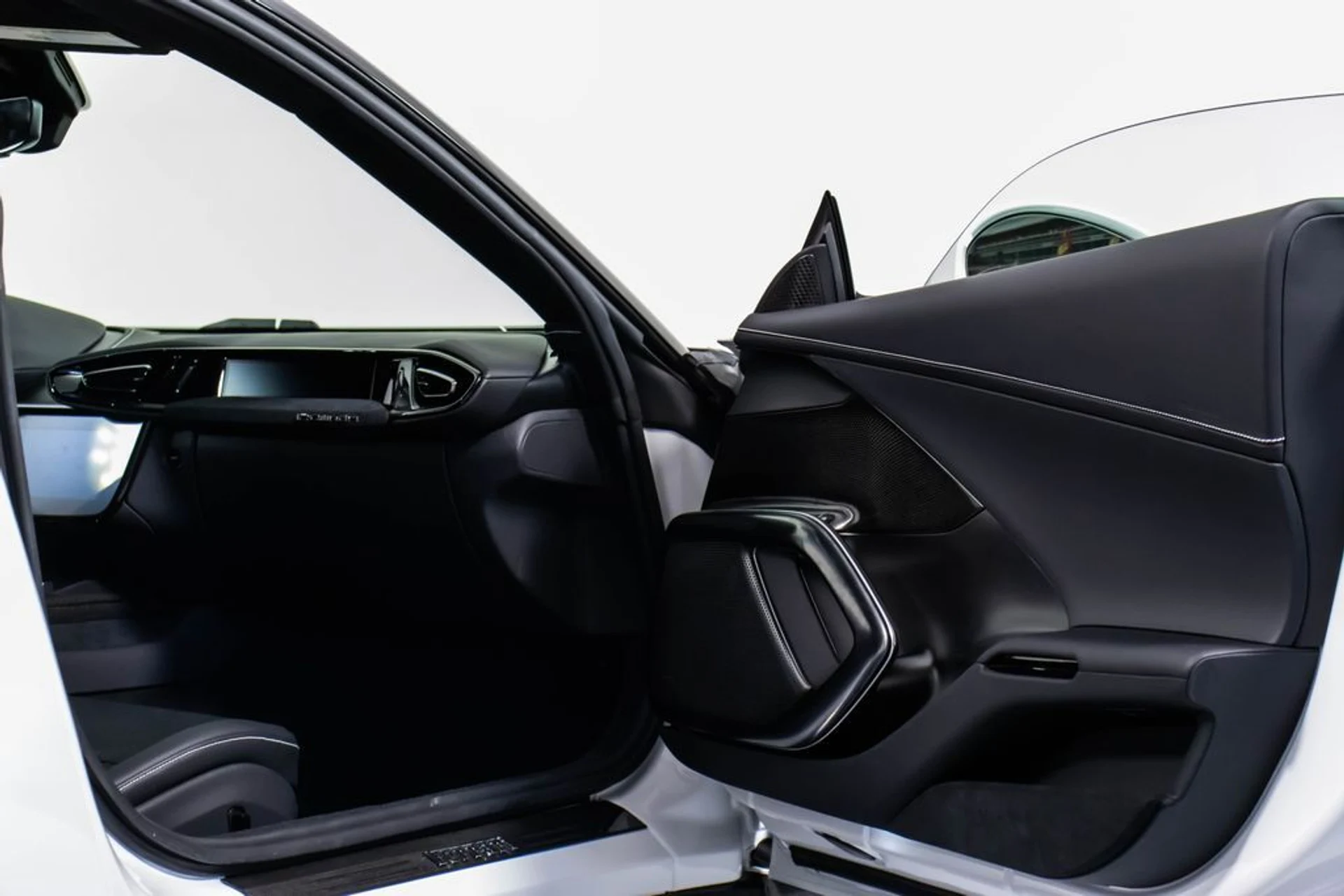 mph046_2824606075_503fcac7ead3603a62d77c7a025c1310x_02676c6af3