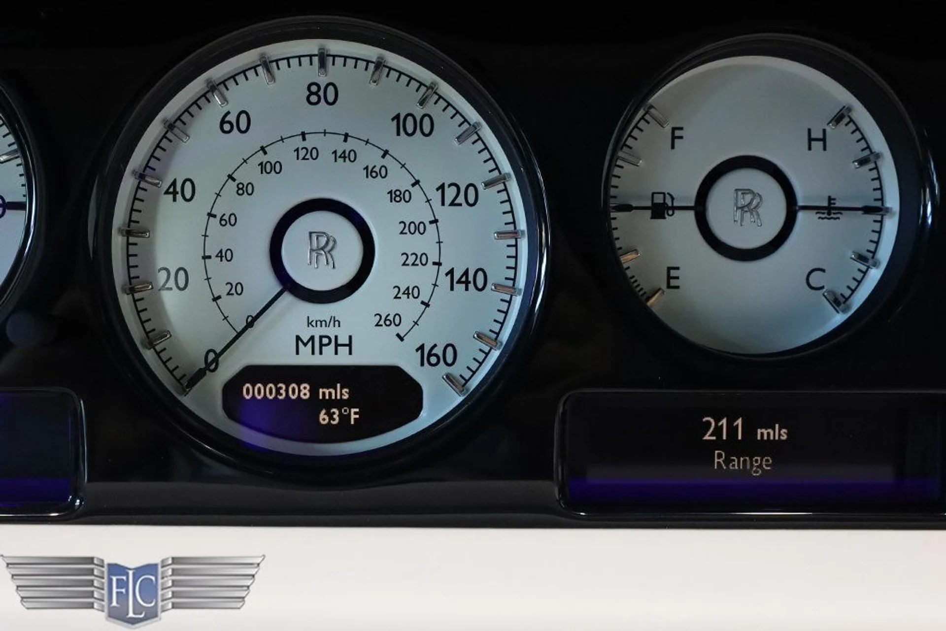 mph046_2833736327_used_2017_rolls_royce_phantom_dropheadcoupe_9689_22945304_47_1024_96ee981998