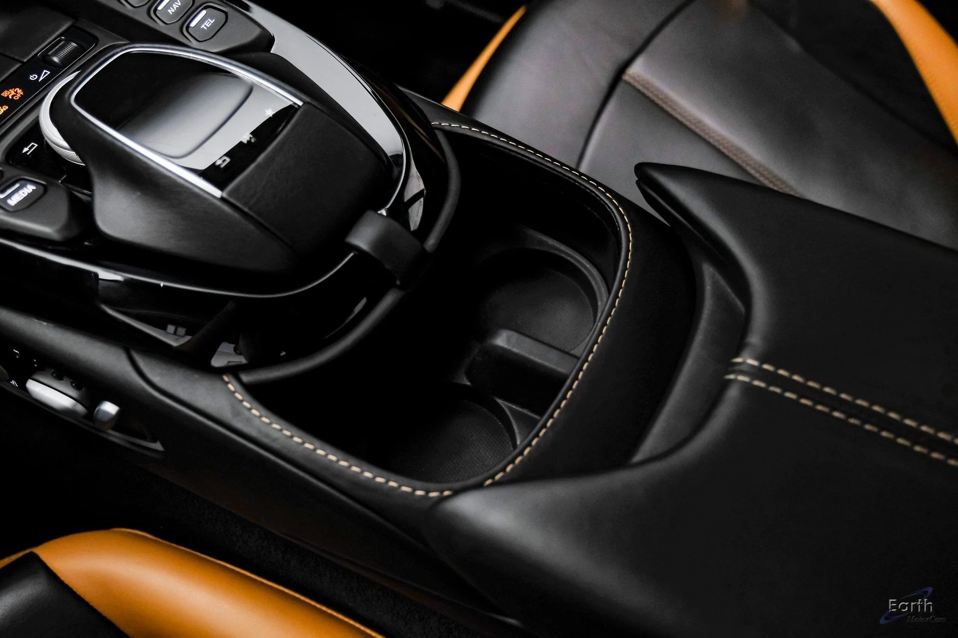 mph046_2839277002_028a4249d2e13be656133c599257cf4ex_707a9886f7