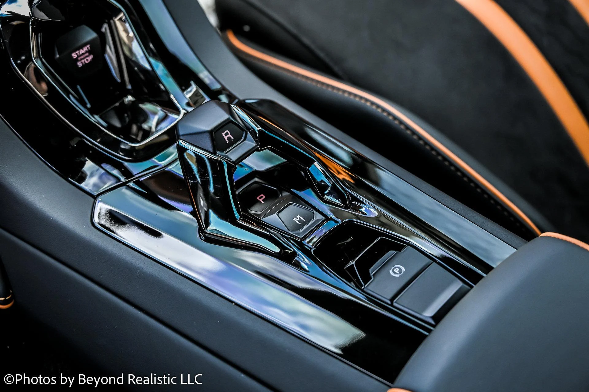 mph046_2854607609_Used_2024_Lamborghini_Huracan_Tecnica_1757145967_4a41c28229