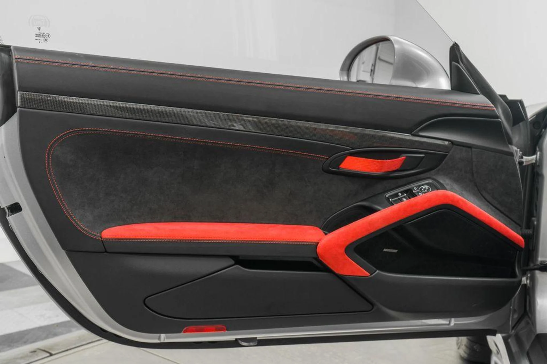 mph046_2873813399_p4h_SD_Kv0gwff_YHLJ_Unfx_Pj_UTJO_0_a3ec471e90