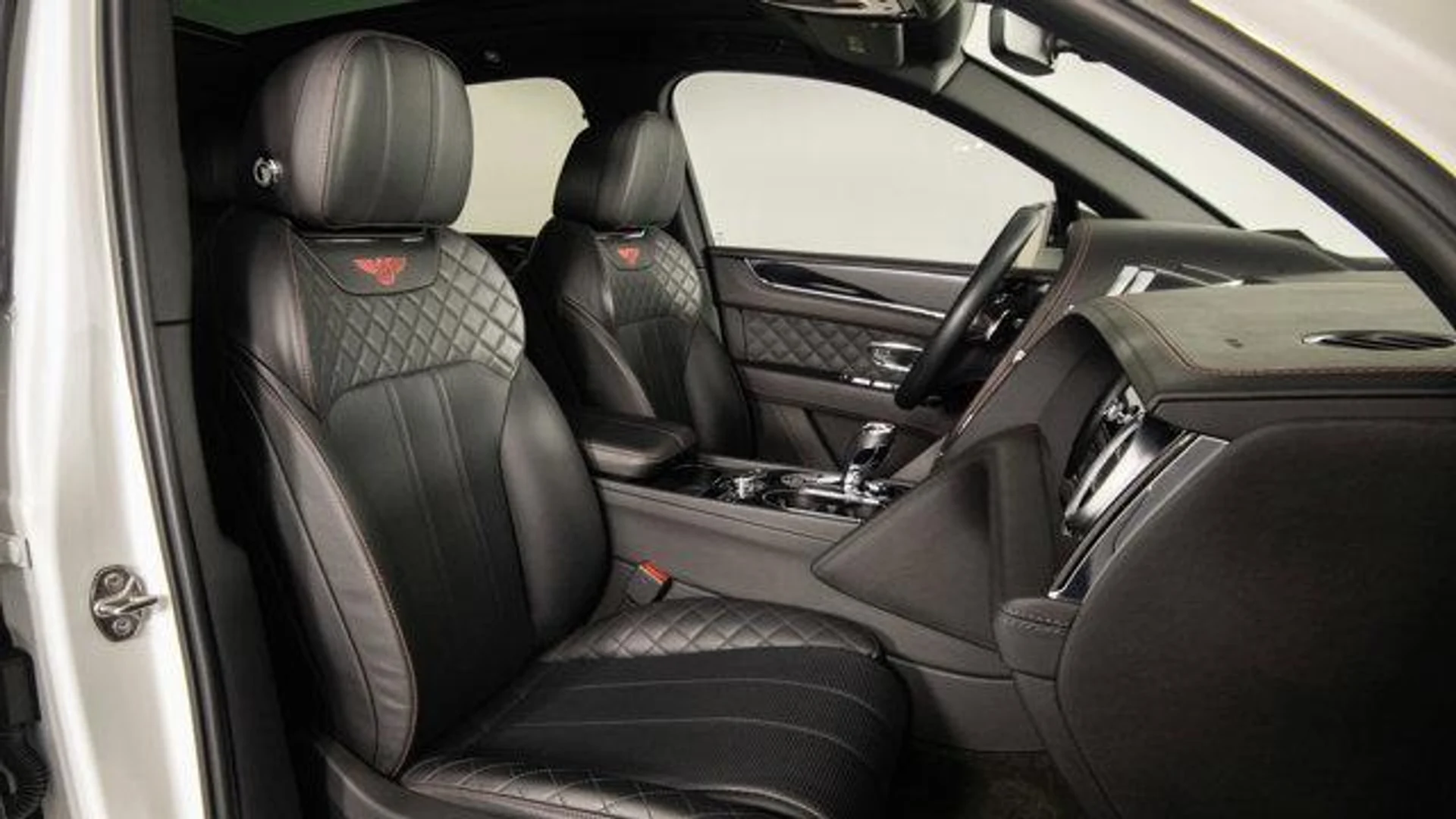 mph046_2878122642_N1_Nkjn_BAJ_Fz_T65_IC_33_V8_Z_Vp_Dv_I4_ef2170d058