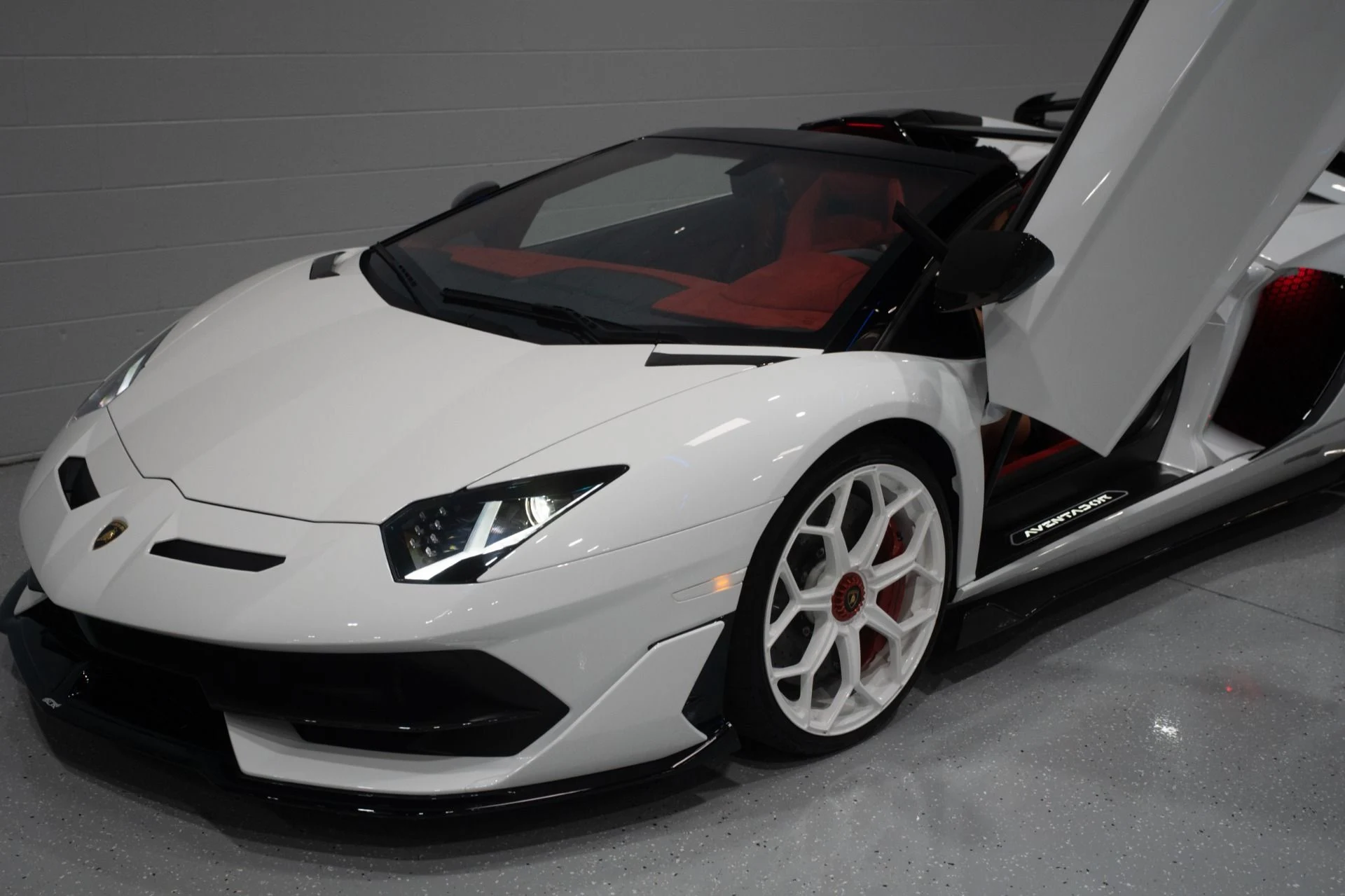 mph046_2895014653_Used_2020_Lamborghini_Aventador_LP_770_4_SVJ_1784233174_5a20903a3f