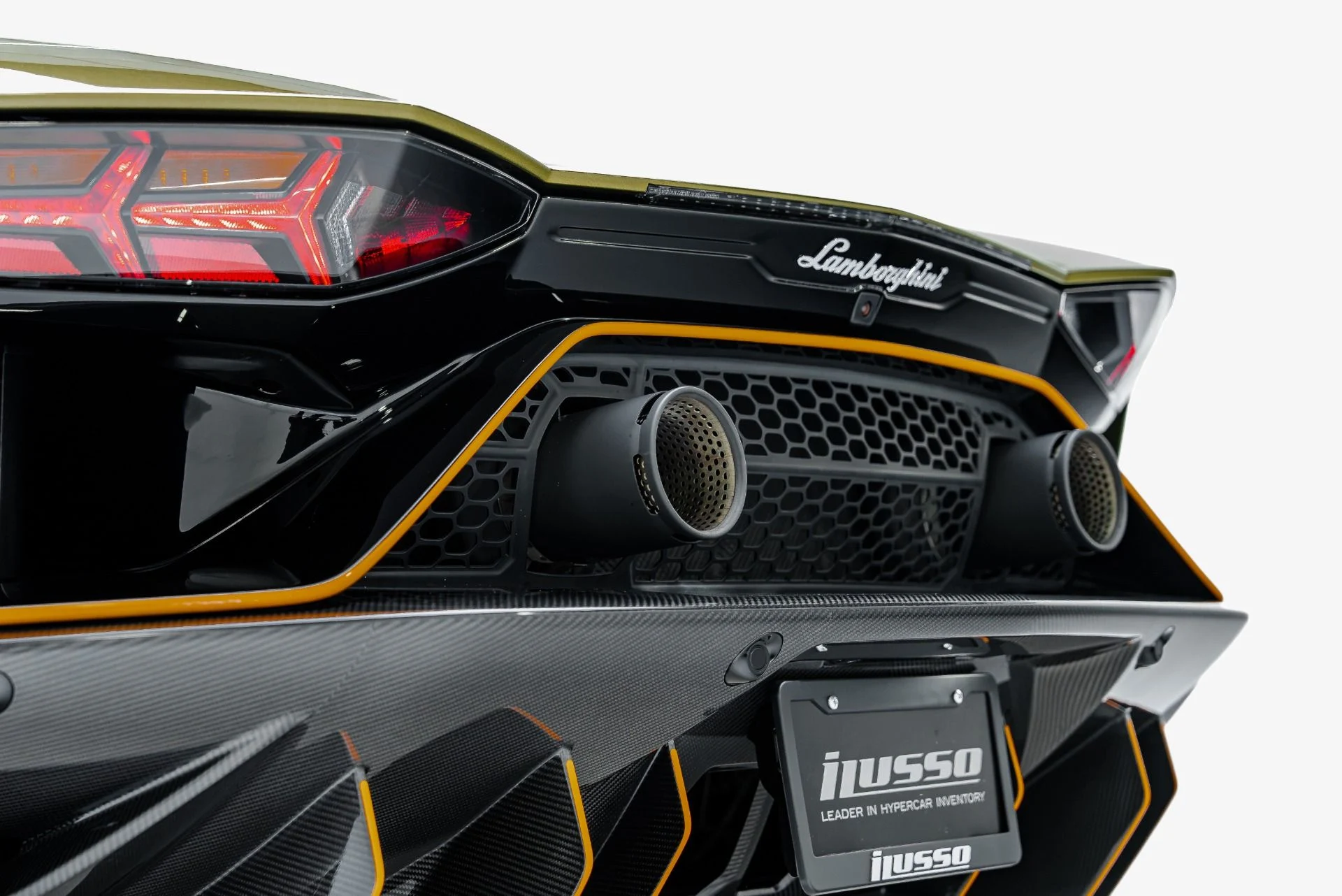mph046_2898281459_Used_2022_Lamborghini_Aventador_LP_780_4_Ultimae_1792689465_38be681e0f