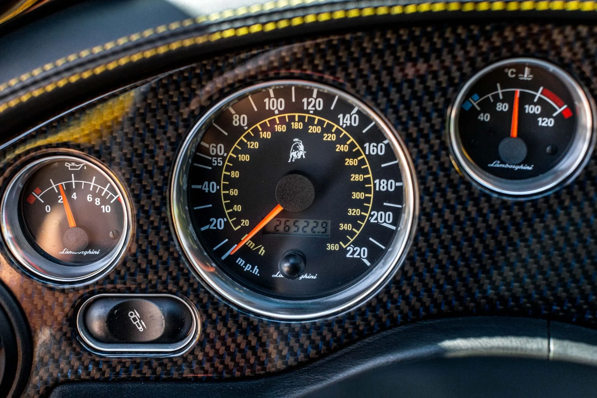 mph046_2903243118_Used_2001_Lamborghini_Diablo_VT_IMMACULATE_CONDITION_W_EXTENSIVE_CARBON_19_K_SERVICE_PERFORMED_1658444927_57322503fe