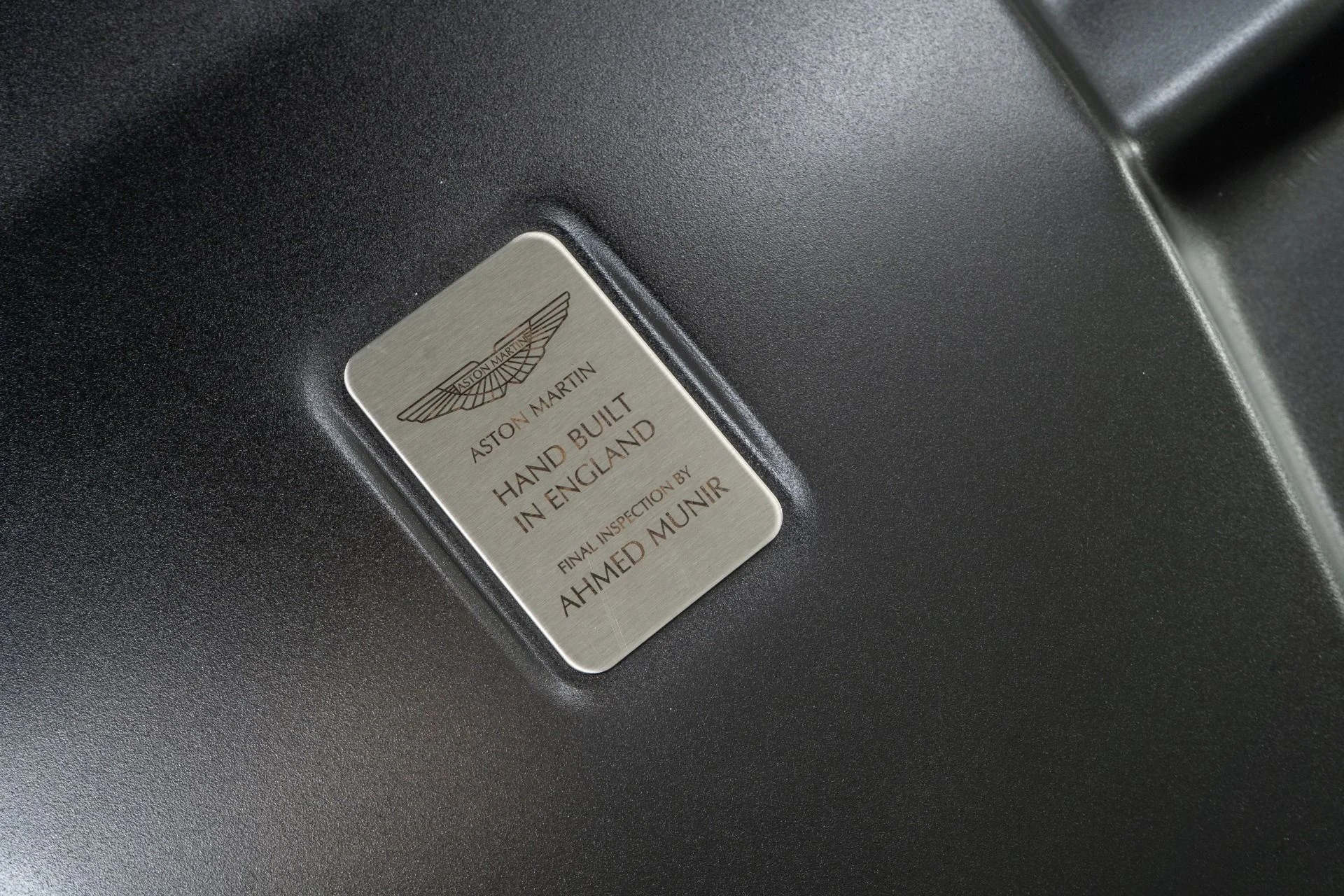mph046_2906804863_Used_2015_Aston_Martin_DB_9_Volante_1759413390_08493cd50e