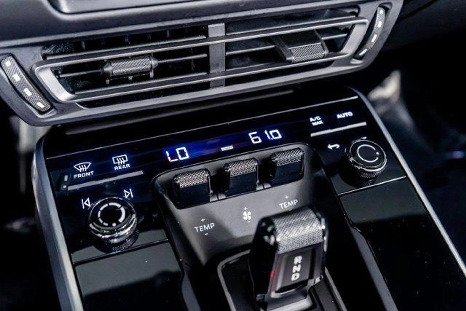 mph046_2910380750_sh_D_Of_Ib5_D_Ic_Z_Lgk_IN_8_H_8_Xj0_Ls_2f307ae57e