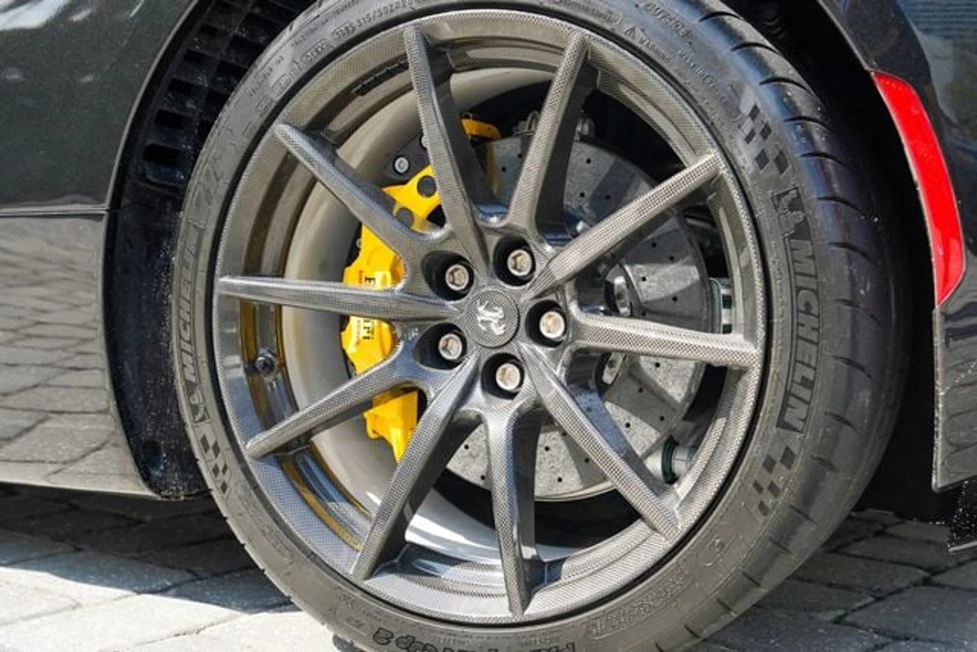 mph046_2922640588_22986484_47_2141021f9c