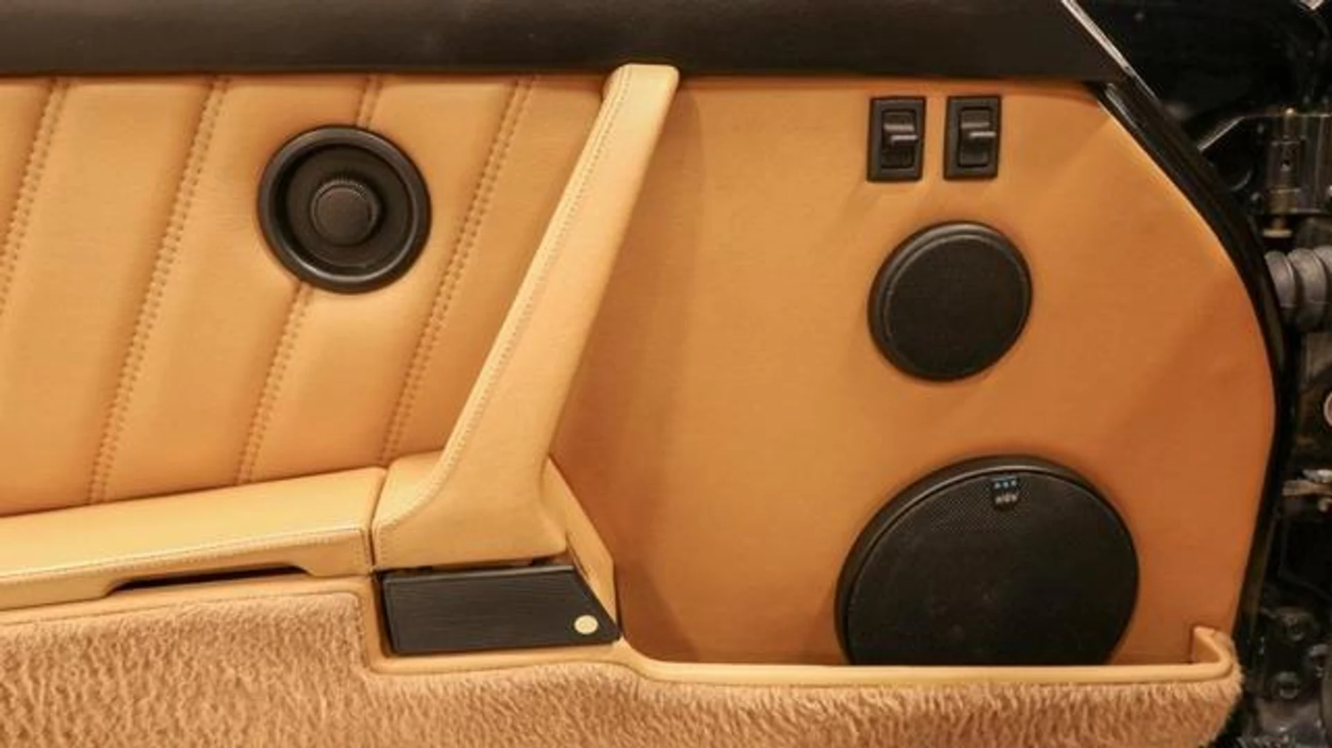 mph046_2949586056_p35c_Q9k7zj5_U_Bh_Tem_H249x_Hli_E_ee2a62d538