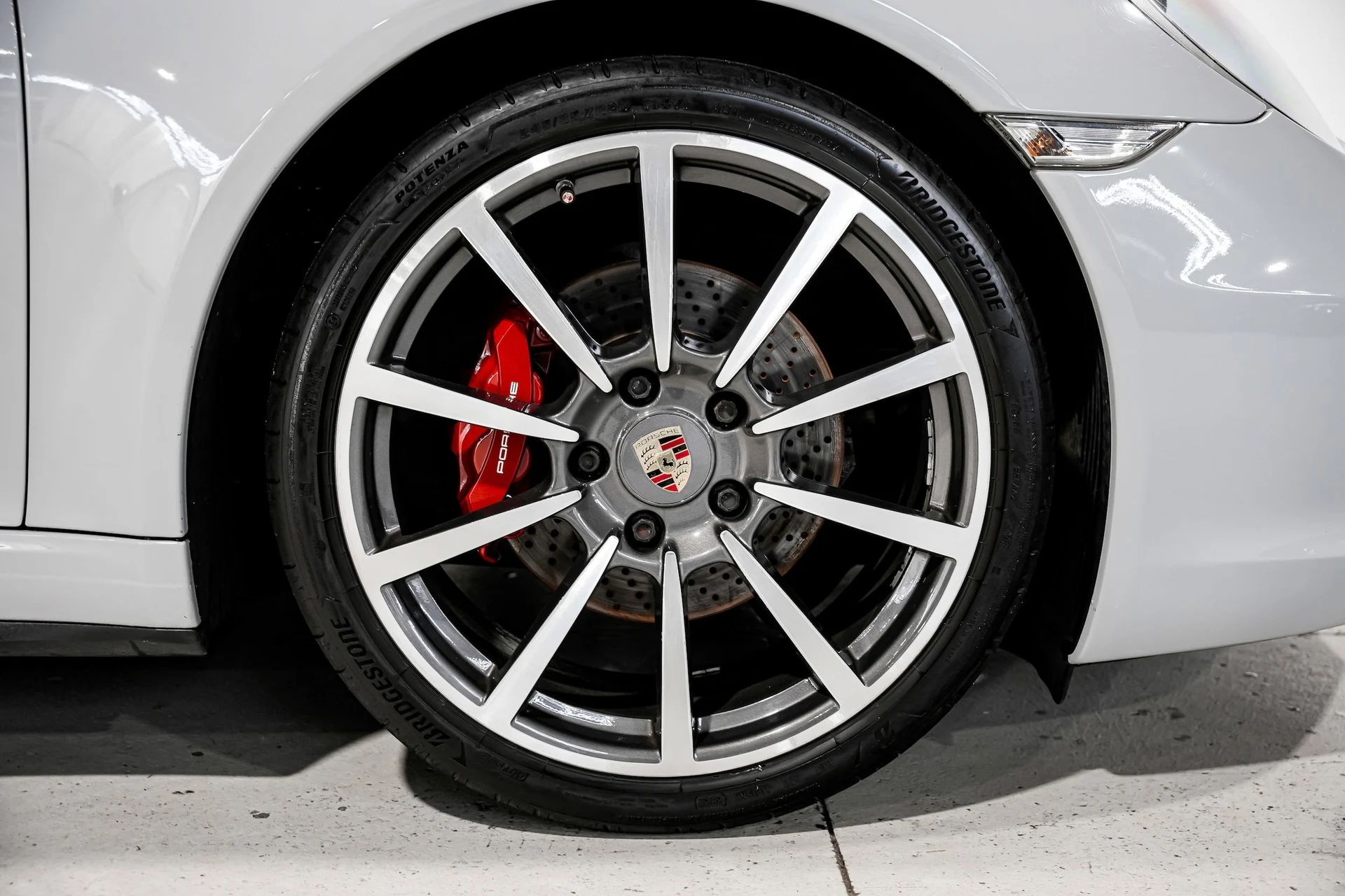 mph046_2958630939_13c53841b3c96a3d6233a89277fa9813x_f84158585c