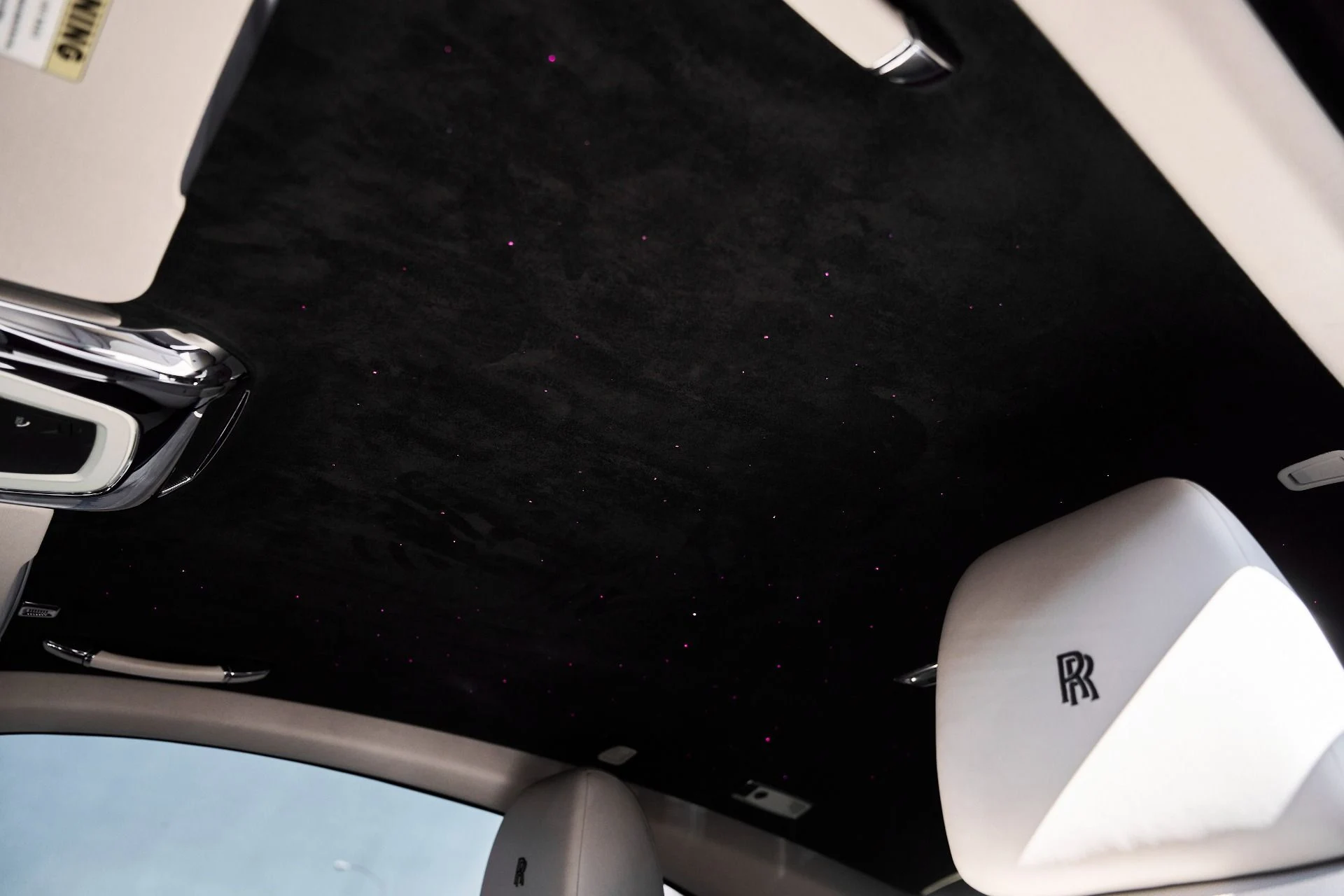 mph046_296695455_Used_2015_Rolls_Royce_Wraith_1770669869_cc963a47ea