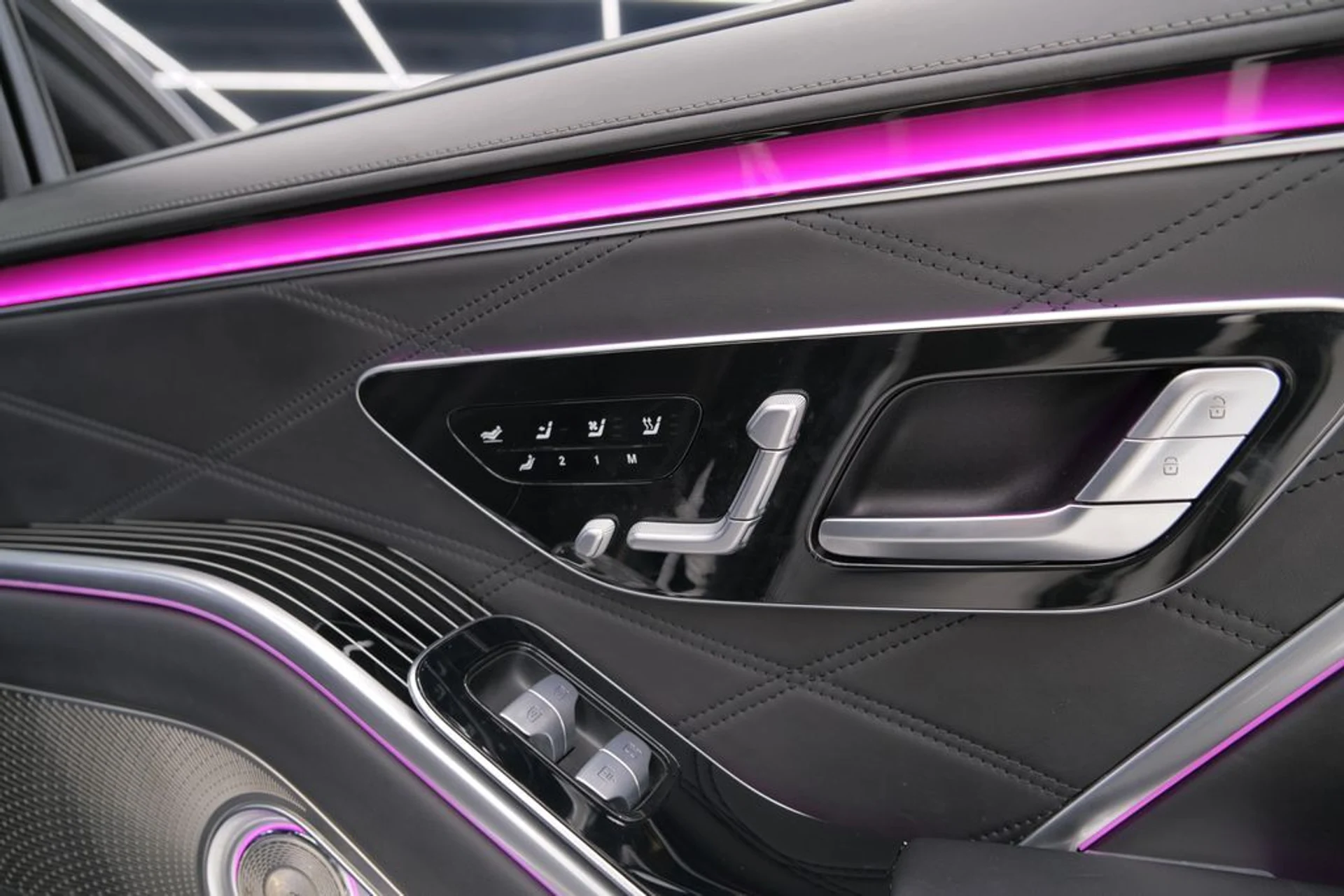 mph046_2987936099_801b59b278dc4a4fa947df329b538c5e_1ac07cf303