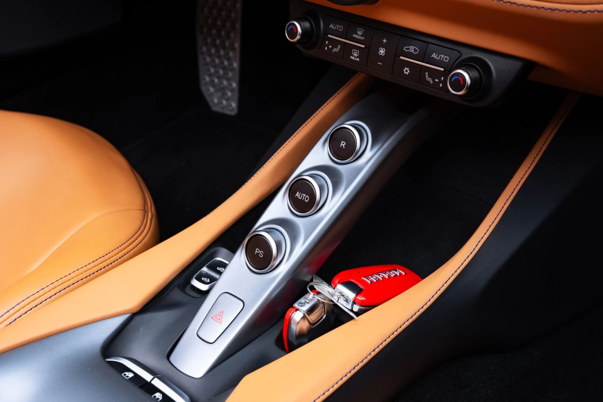 mph046_3003391841_Used_2020_Ferrari_Portofino_1771522255_cc7faba3f4