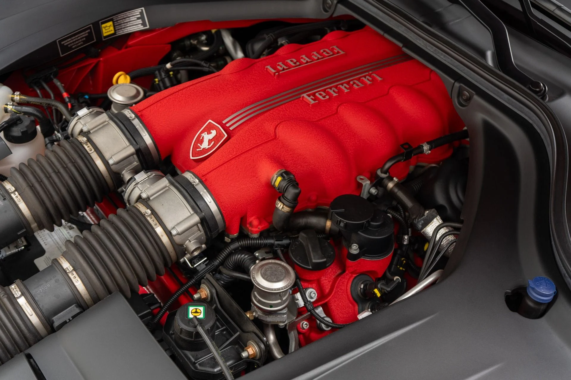 mph046_3018068283_Used_2013_Ferrari_California_Low_Miles_Daytona_Seats_Forged_Wheels_1776872809_4190c892f9