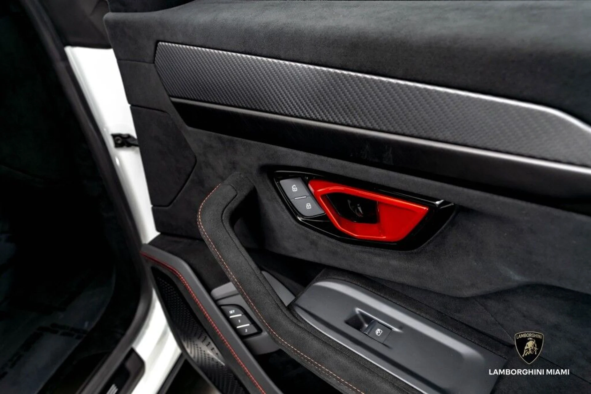 mph046_302569663_af4c215e0e6a80a03affc0bd35b62eb0_5536053511