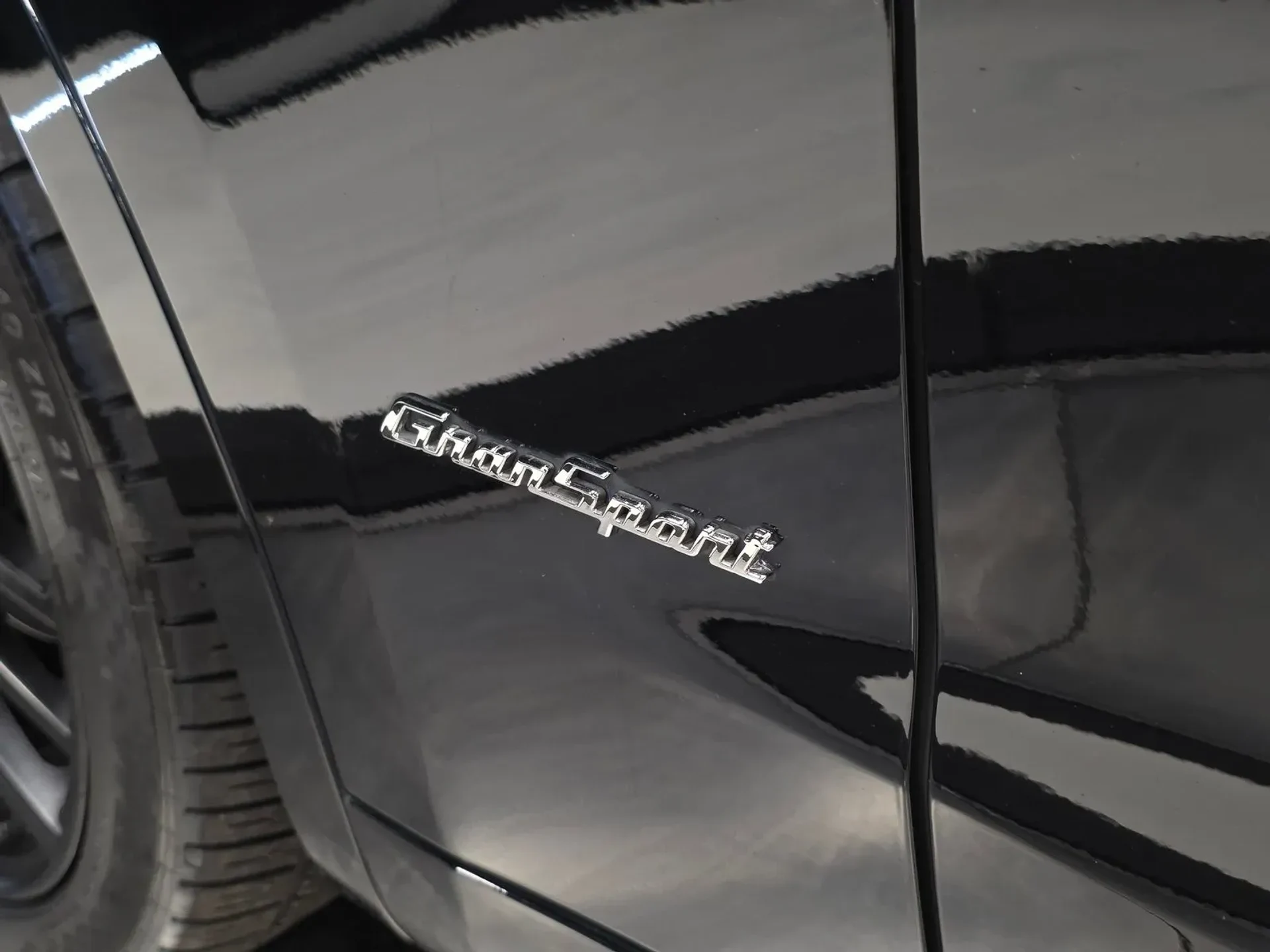 mph046_3031133814_31416a8e_7d96_48a8_9ecd_309e2a032a48_7c34fa1cb1