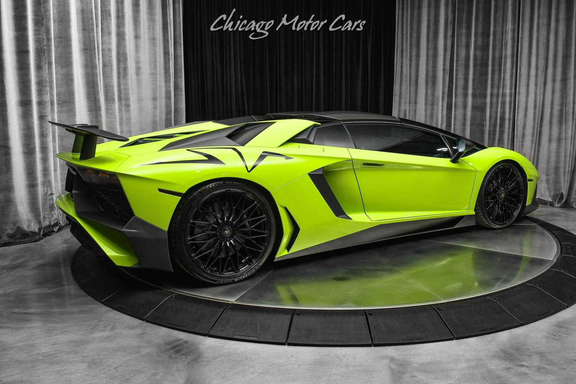 mph046_3045766721_12323_p47_l_3feb2a263d