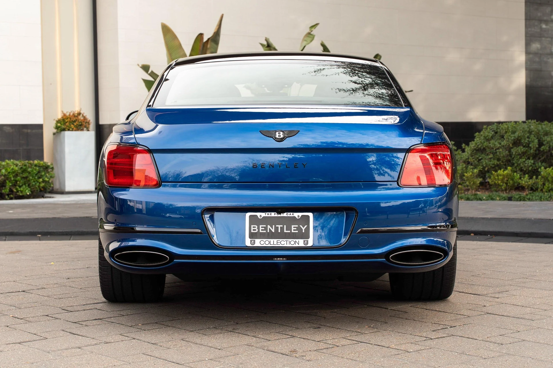 mph046_3049887945_489302489_697e34b3850c12f384273103_f68f477529