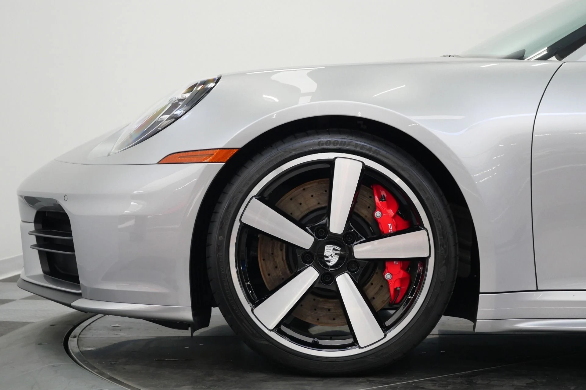 mph046_308144292_Used_2025_Porsche_911_Carrera_S_Sport_Design_Package_18_Way_Seats_Carrera_Classic_Wheels_1775922258_efc6278e53